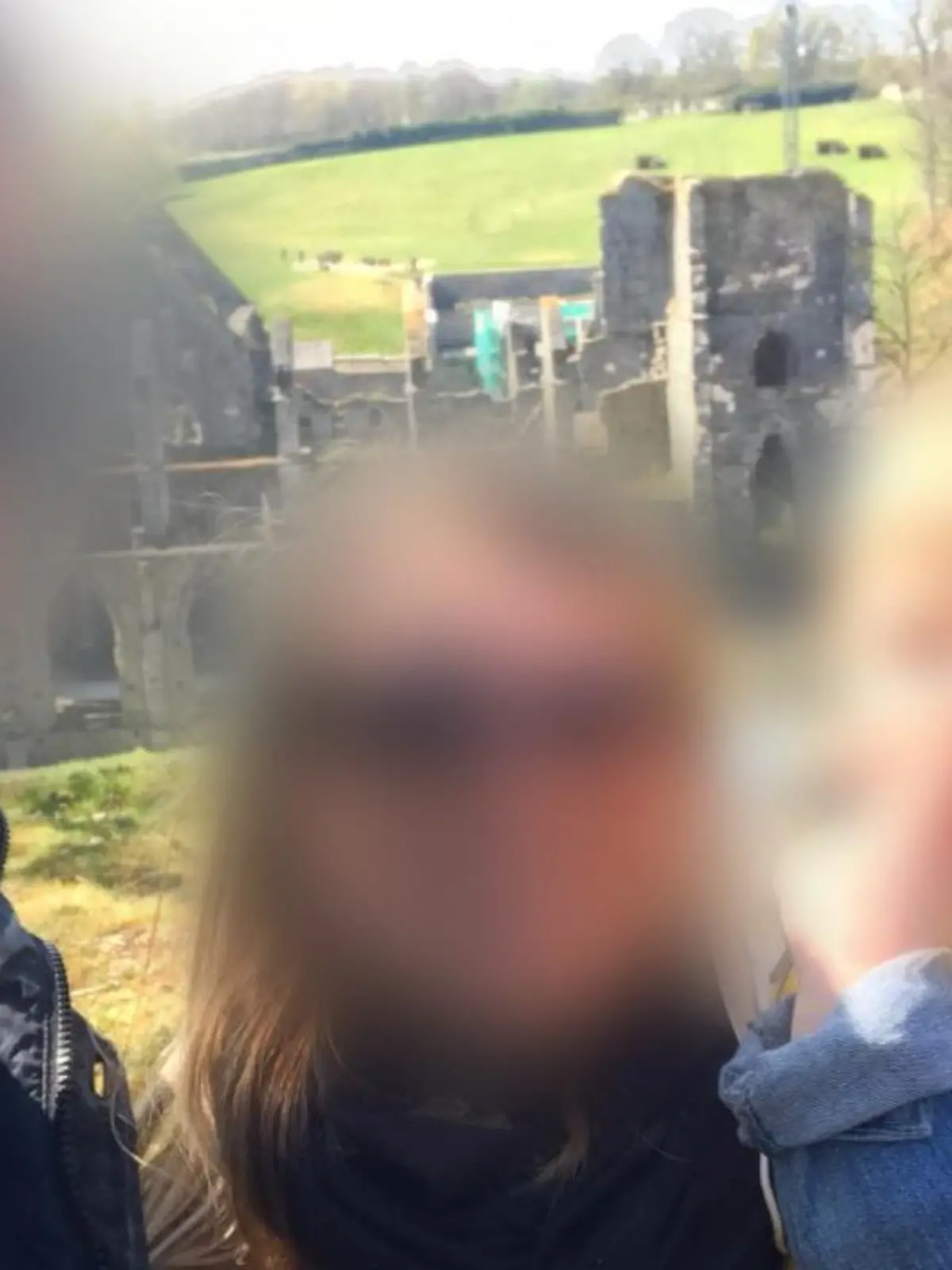 Als glückliche Familie sind die Opfer des Raserunfalls gemeinsam in Urlaub gefahren.