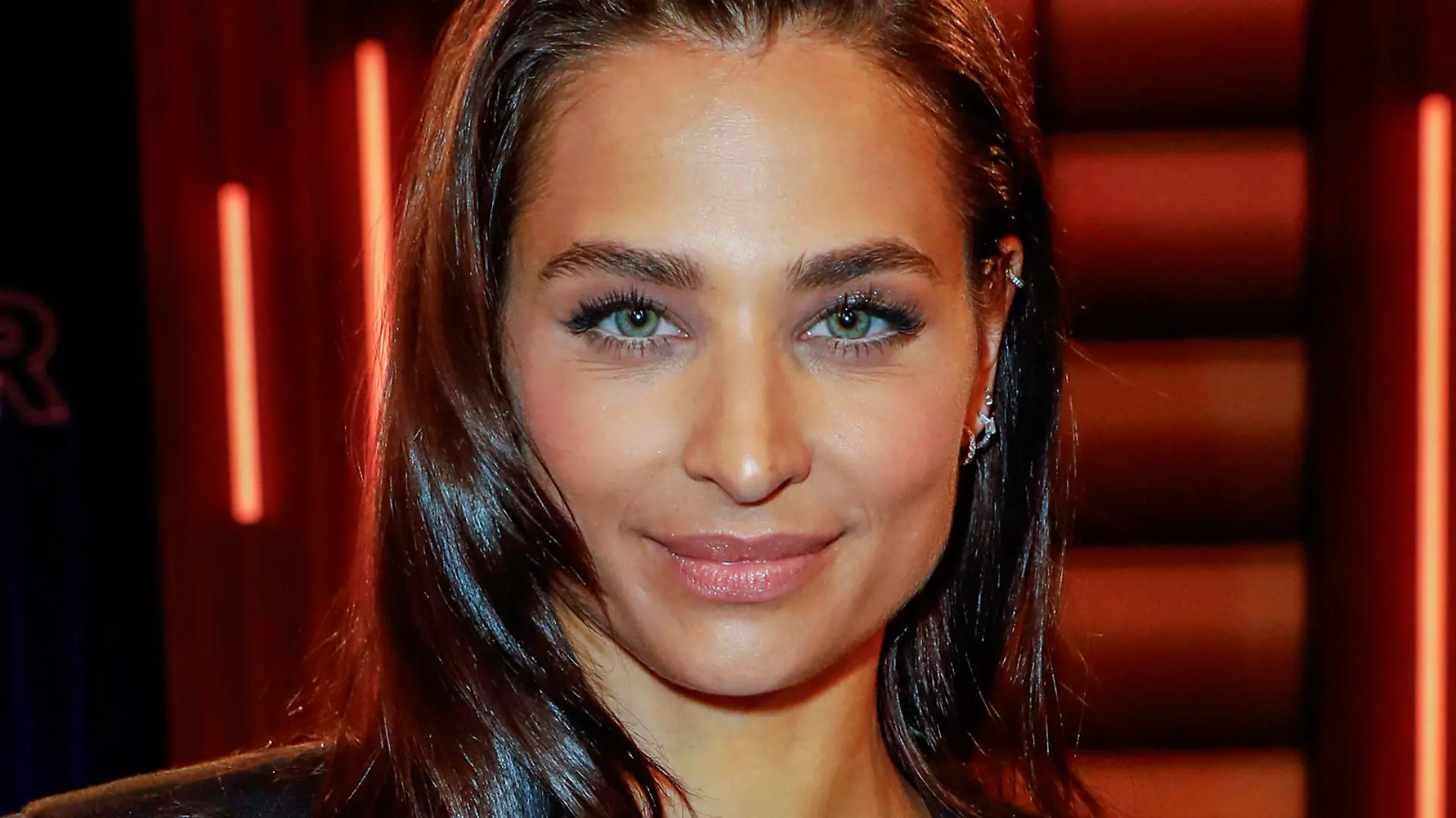 Amira Pocher bei der Aufzeichnung der WDR-Talkshow Kölner Treff im WDR Studio BS 3. Köln, 08.03.2024 *** Amira Pocher at the recording of the WDR talk show Kölner Treff in WDR Studio BS 3 Cologne, 08 03 2024 Foto:xR.xSchmiegeltx/xFuturexImagex koelner_treff0803_4318