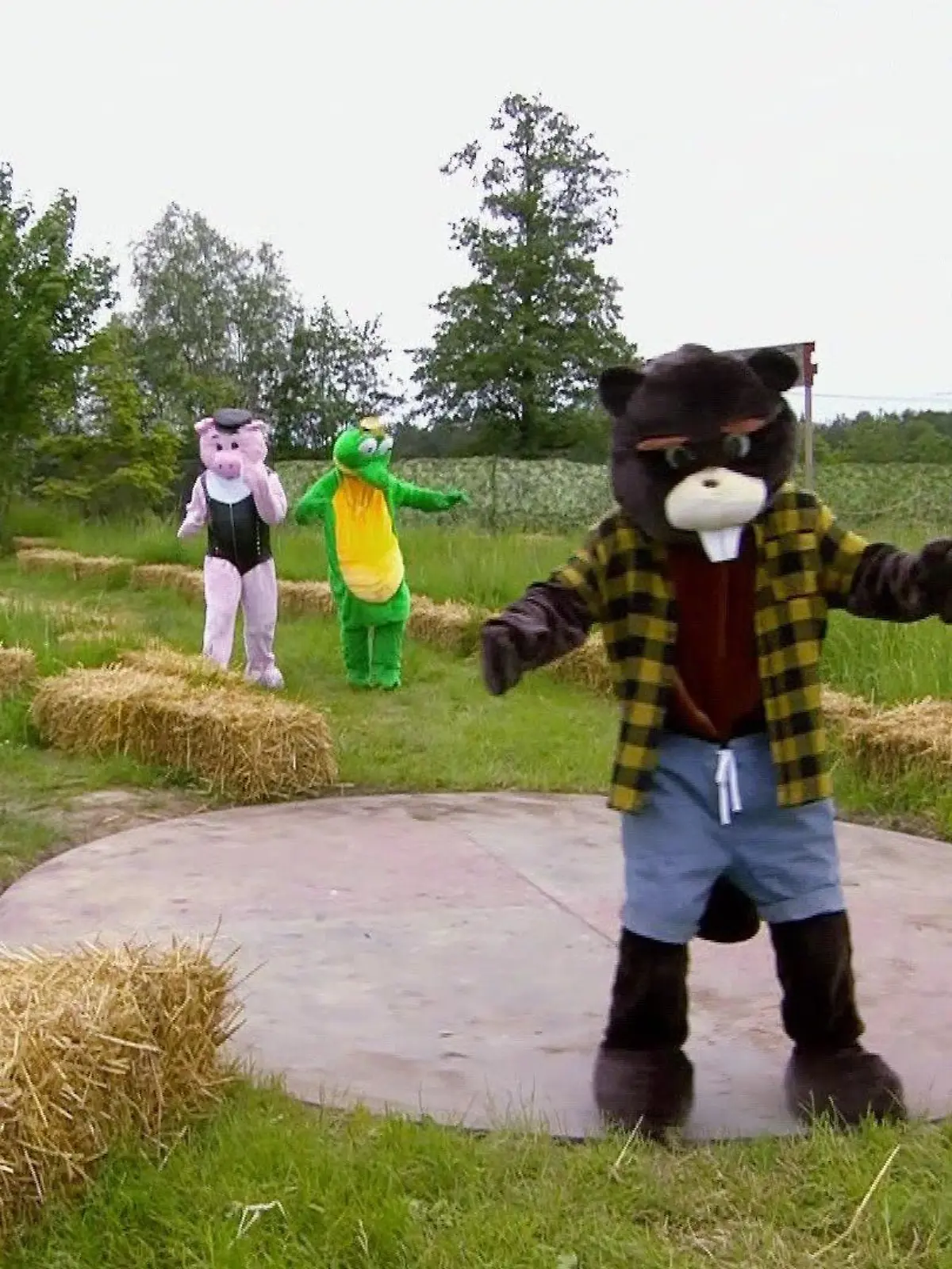 Jedes Mal ein Highlight im "Sommerhaus der Stars": Das Spiel "Tierisch blind"