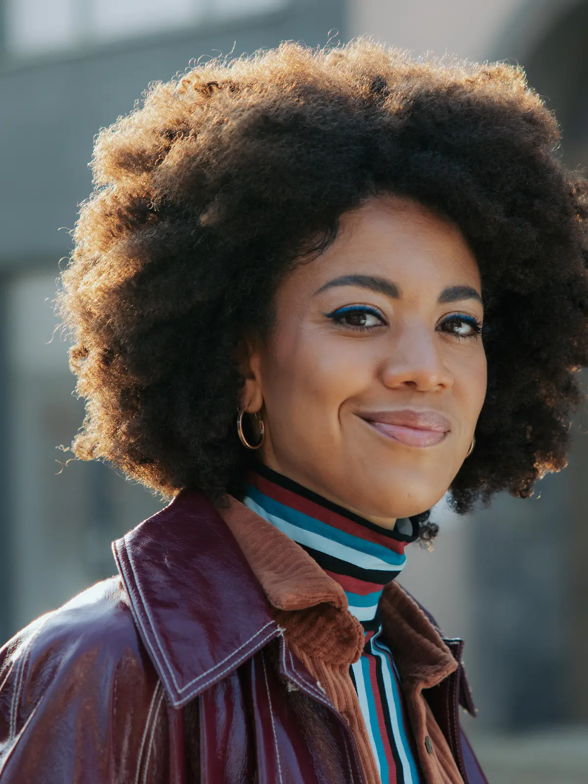 2015 schloss Pauline Afaja ihre Schauspielausbildung an der Hamburger FSH ab.