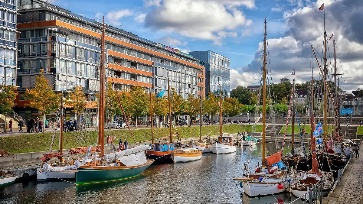 Im Germaniahafen in Kiel lag das Traditionsschiff "Gorm".