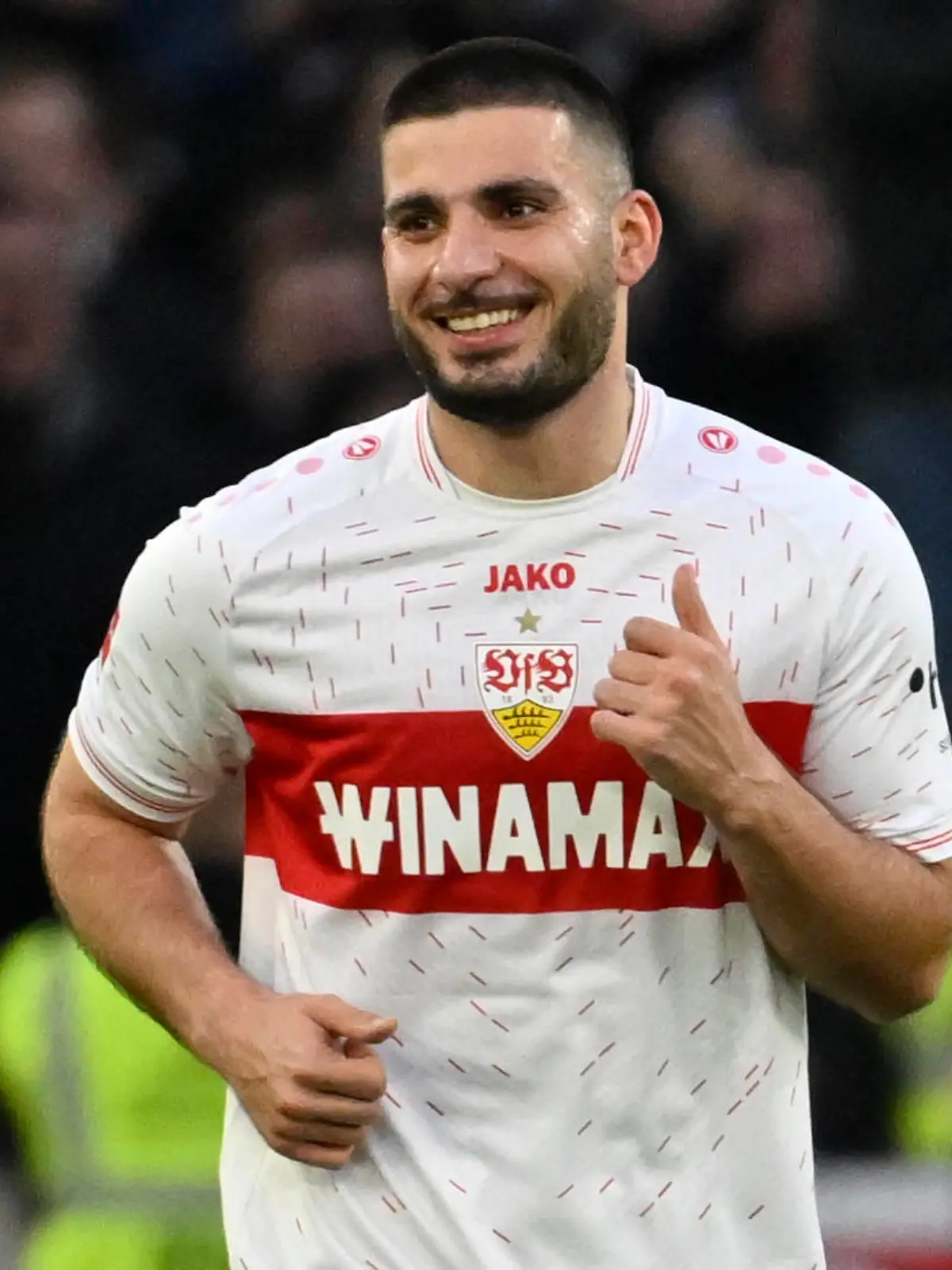 TOR zum 3:0 Deniz Undav VfB Stuttgart 26 Torjubel Daumen hoch VfB Stuttgart vs FSV Mainz 05 11.02.2024 DFL REGULATIONS PROHIBIT ANY USE OF PHOTOGRAPHS AS IMAGE SEQUENCES AND/OR QUASI-VIDEO VfB Stuttgart vs FSV Mainz 05 *** GOAL for 3 0 Deniz Undav VfB Stuttgart 26 Goal celebration Thumbs up VfB Stuttgart vs FSV Mainz 05 11 02 2024 DFL REGULATIONS PROHIBIT ANY USE OF PHOTOGRAPHS AS IMAGE SEQUENCES AND OR QUASI VIDEO VfB Stuttgart vs FSV Mainz 05
