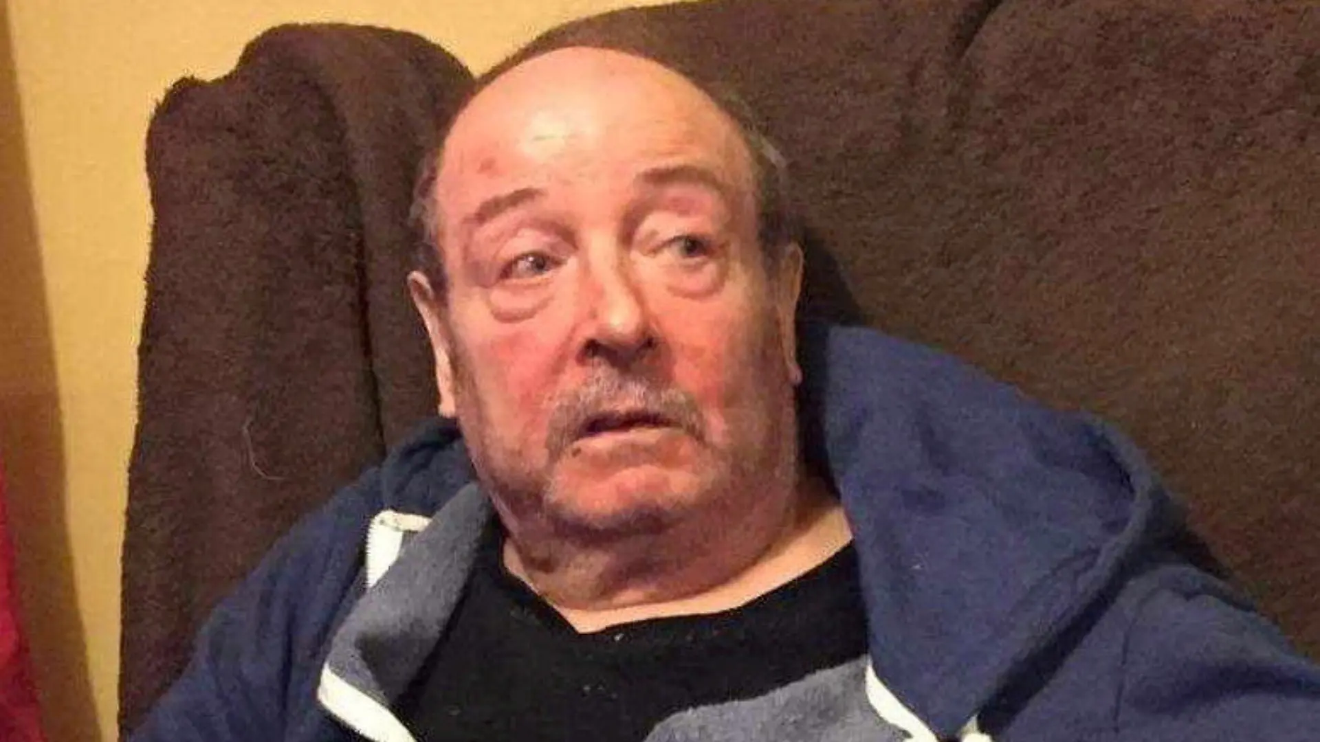 SONDERKONDITIONEN: PREISABSPRACHE! *EXCLUSIVE*
Jeffrey Heyes in March 2022. Photo released March 12 2024. See SWNS story SWLSchoke. A furious son whose dad choked to death on a hospital sandwich after life-saving equipment failed has branded the care he received a shambles.Jeffrey Heyes, 75, who suffered from Parkinsons disease, died when a piece of food became lodged in his airways and his jaw became 'locked' in a closed position.But an inquest revealed he was allowed to eat unsupervised at Royal Albert Edward Infirmary, in Wigan, Gtr Manchester, despite bread previously being found hanging from his mouth.And when he was discovered gagging, an emergency alarm did not work correctly and a life-saving anti-choking machine failed due to flat batteries.
/ action press