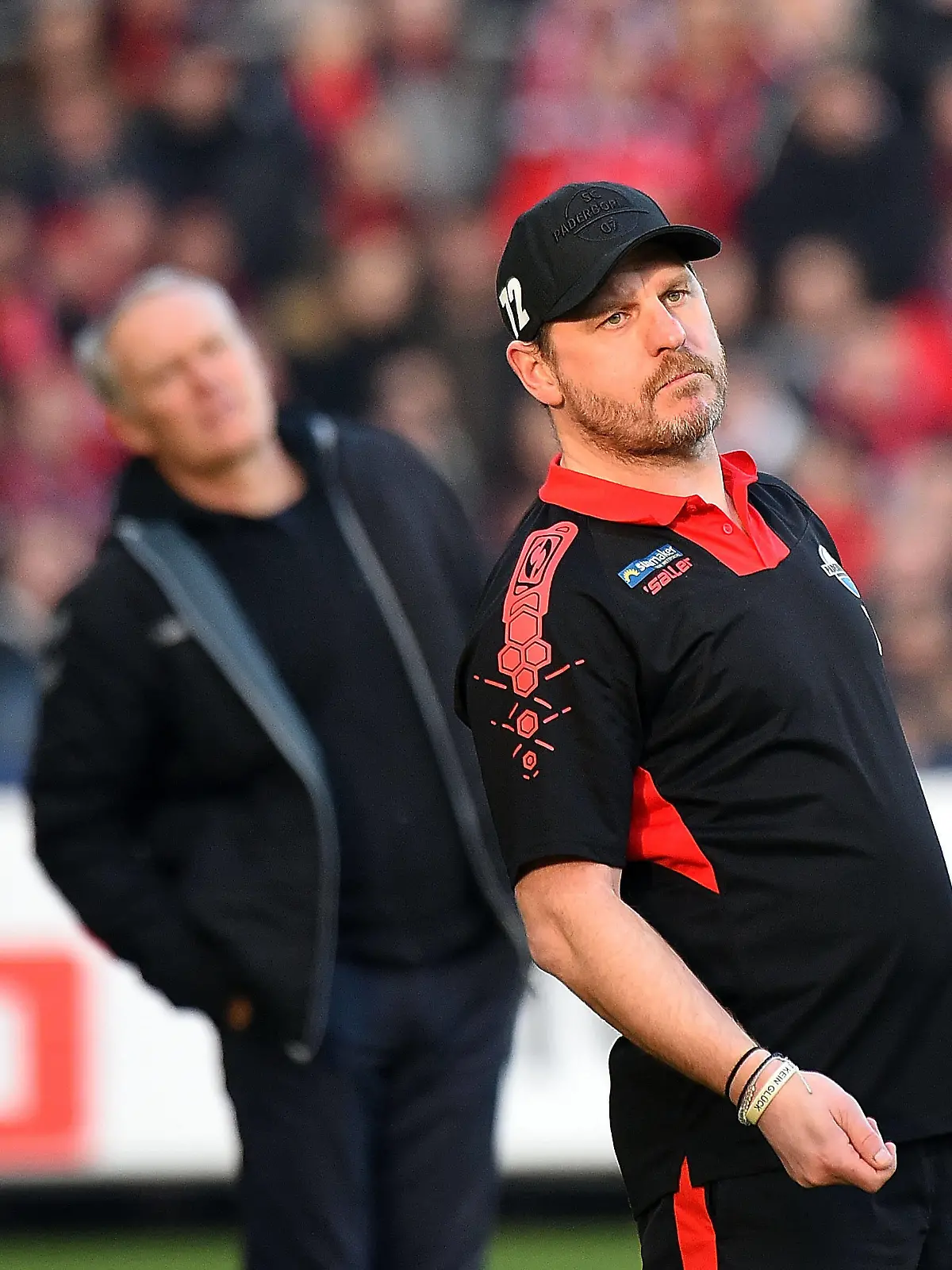  25.01.2020, xhbx, Fussball 1.Bundesliga, SC Freiburg - SC Paderborn emspor, v.l. Trainer Christian Streich SC Freiburg, Trainer Steffen Baumgart SC Paderborn 07 DFL/DFB REGULATIONS PROHIBIT ANY USE OF PHOTOGRAPHS as IMAGE SEQUENCES and/or QUASI-VIDEO Freiburg *** 25 01 2020, xhbx, Football 1 Bundesliga, SC Freiburg SC Paderborn emspor, v l Coach Christian Streich SC Freiburg , Coach Steffen Baumgart SC Paderborn 07 DFL DFB REGULATIONS PROHIBIT ANY USE OF PHOTOGRAPHS as IMAGE SEQUENCES and or QUASI VIDEO Freiburg