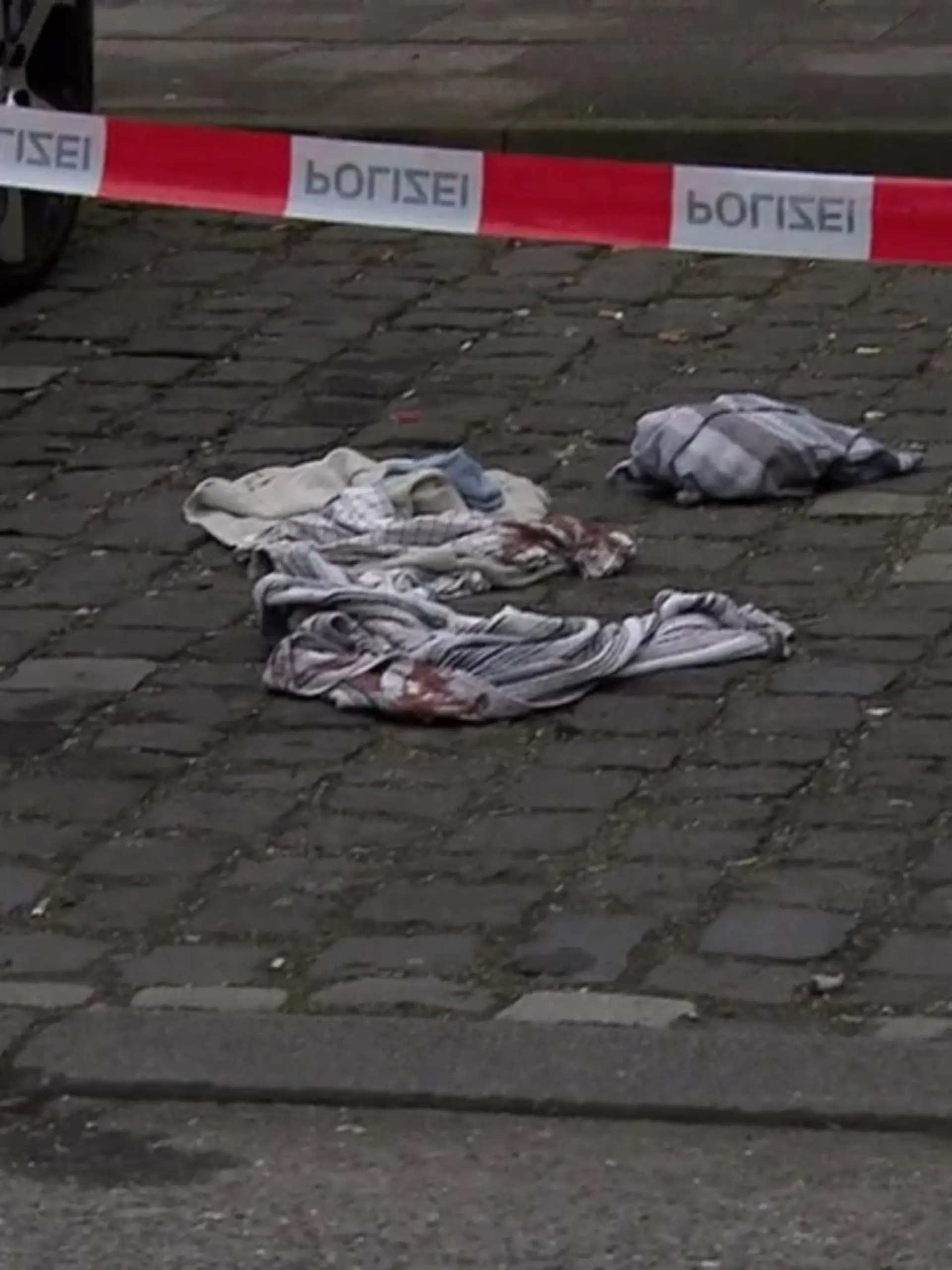 Bild zu: "Mann hat Schussverletzungen an Beinen"