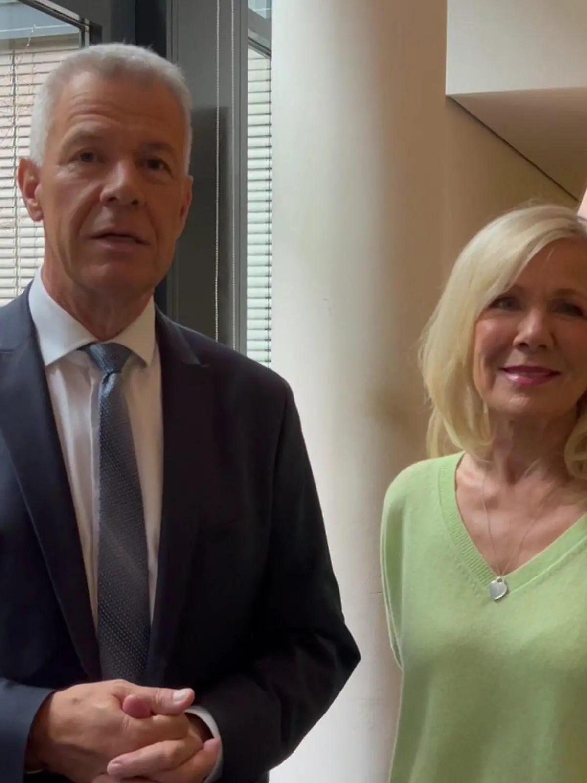 Peter Kloeppel und Ulrike von der Groeben