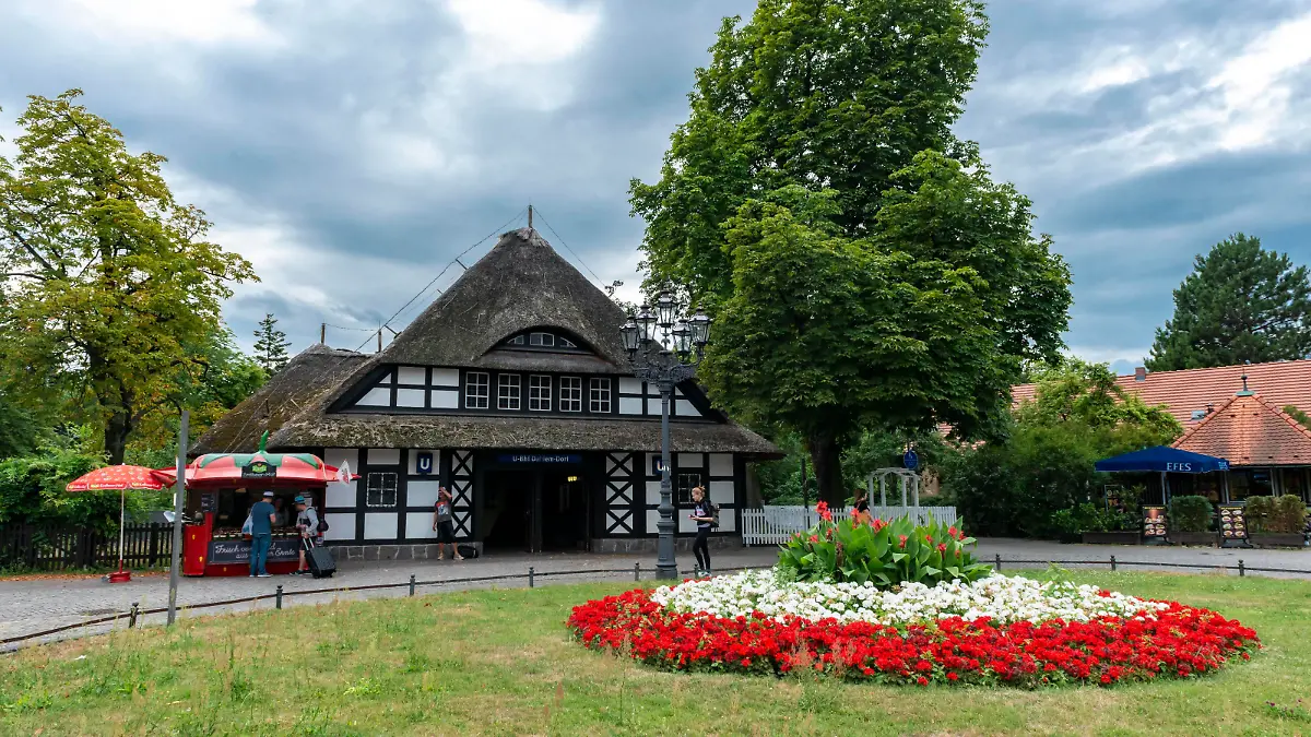 Dahlem-Dorf, U-Bahn Station, U3, Dahlem, Berlin, Deutschland, Europa