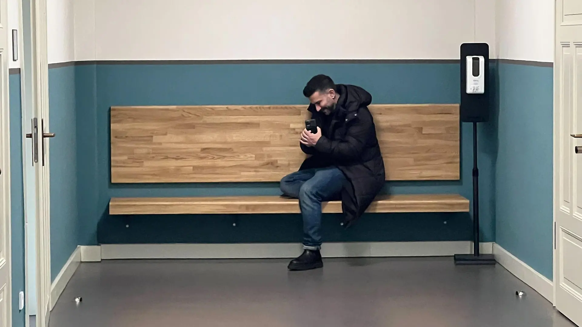 Marc Terenzi am Gericht in Borna, wo er versucht Verena Kerth zu erreichen.