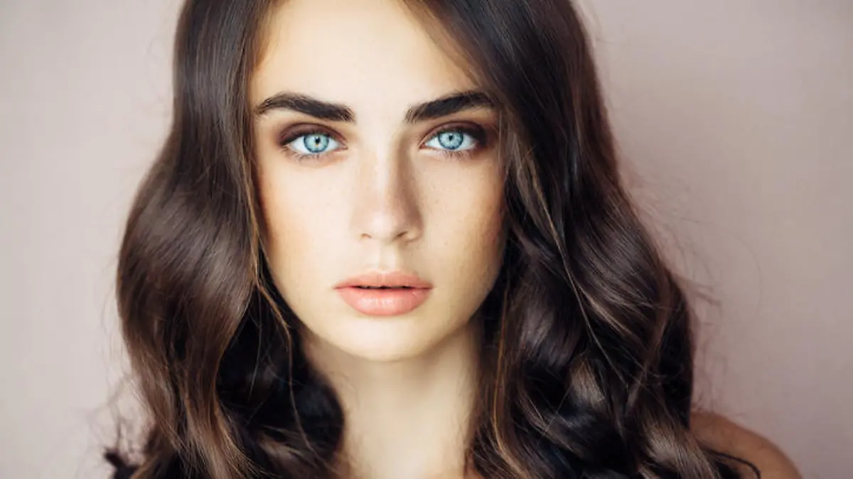 Portrait of beautiful woman