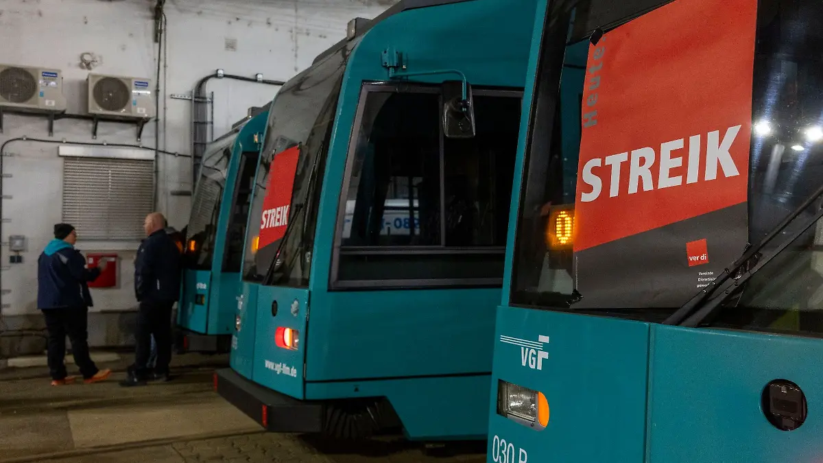 An diesem Freitag endet der dreitägige Warnstreik im öffentlichen Nahverkehr.