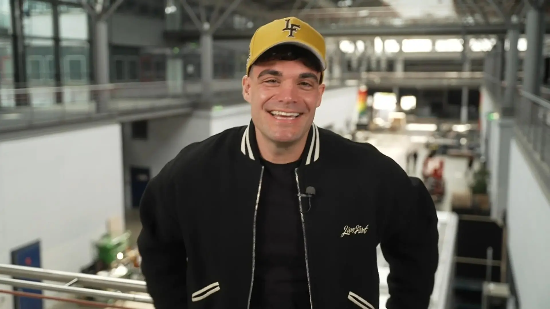 Schon jetzt purzeln bei Stefano Zarrella die Pfunde Wie bitte?!