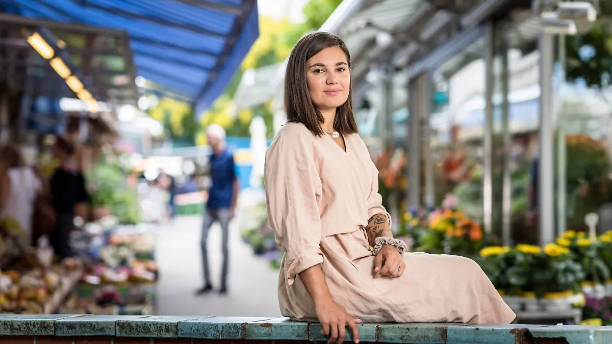 *** EXCLUSIVE *** top fees only - Madeleine Darya Alizadeh known as DariaDaria, Austrian author, podcast host and owner of a fashion company, pictured in Vienna, Austria, on July 4, 2019. - 20190704_PD19278 || Mindestpreis 20 Euro
