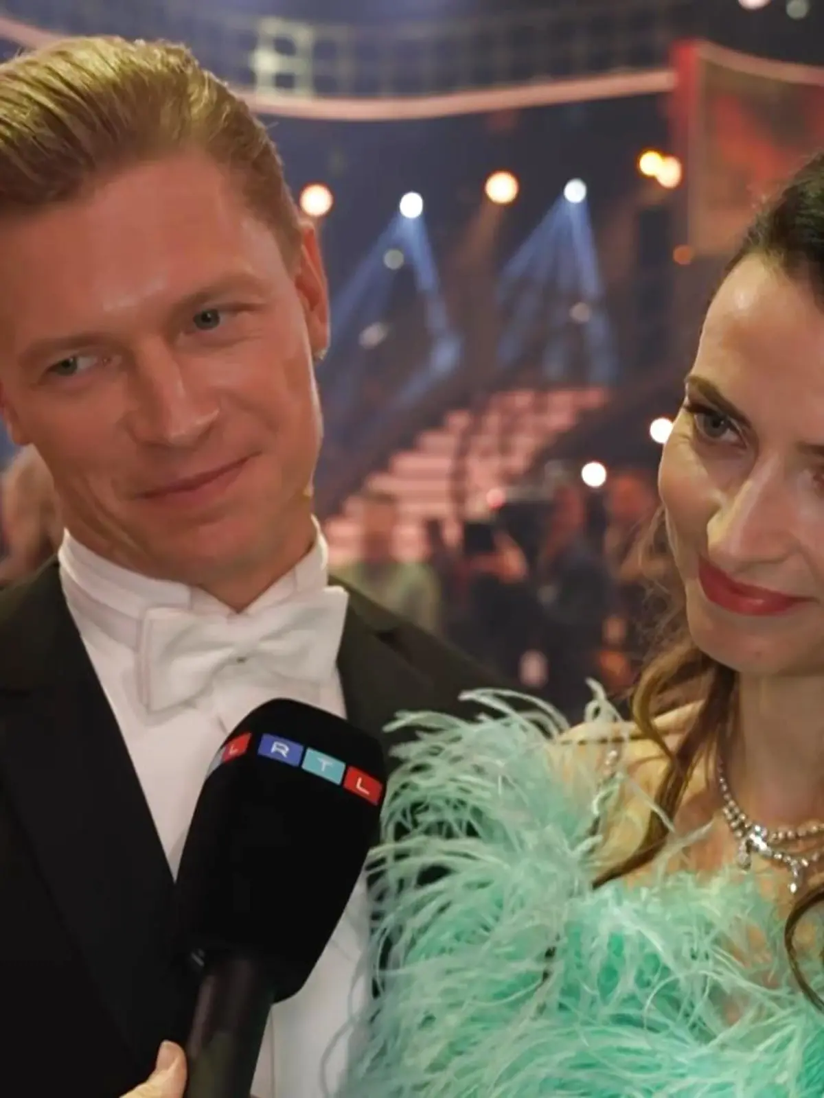 Paul Lorenz und Eva Padberg haben es leider nicht in die vierte „Let's Dance“-Liveshow geschafft. Und das macht die beiden tatsächlich ein bisschen traurig, wie sie uns im Interview verraten.