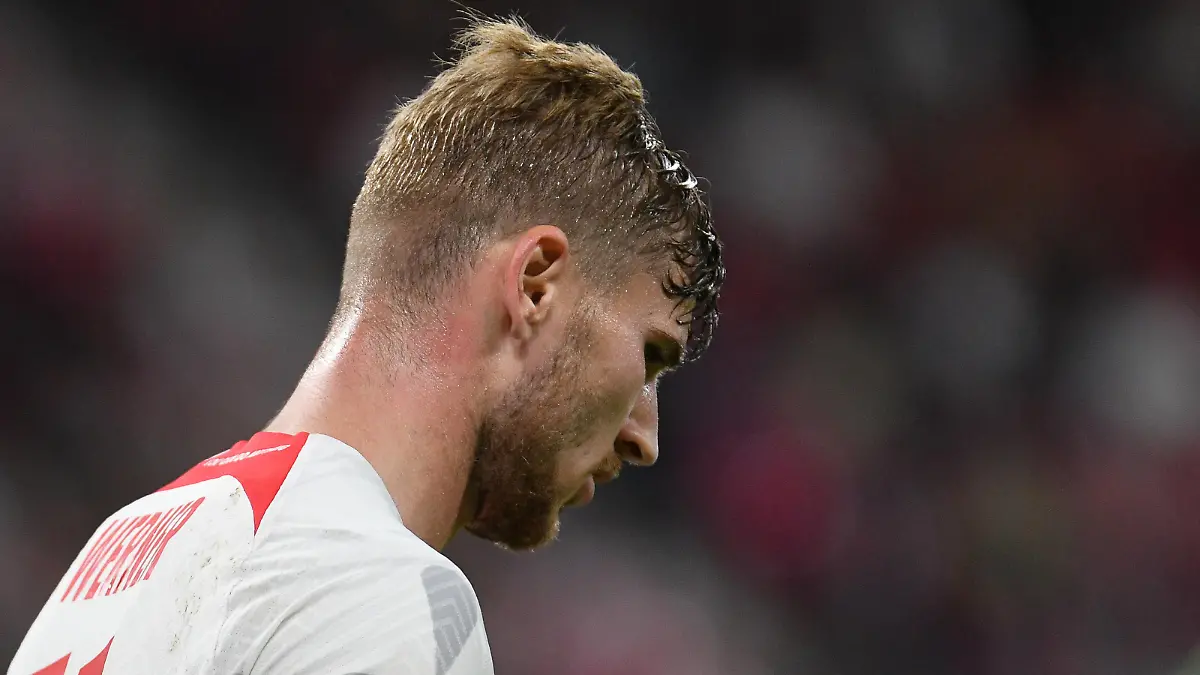 Timo Werner RB Leipzig mit gesenktem Kopf, RB Leipzig vs. Schachtar Donezk, Fussball, Champions League, 06.09.2022 DFB/DFL REGULATIONS PROHIBIT ANY USE OF PHOTOGRAPHS AS IMAGE SEQUENCES AND/OR QUASI-VIDEO RB Leipzig vs. Schachtar Donezk, Fussball, Champions League, 06.09.2022 Leipzig *** Timo Werner RB Leipzig with head down, RB Leipzig vs Shakhtar Donetsk, Football, Champions League, 06 09 2022 DFB DFL REGULATES PROHIBIT ANY USE OF PHOTOGRAPHS AS IMAGE SEQUENCES AND OR QUASI VIDEO RB Leipzig vs Shakhtar Donetsk, Football, Champions League, 06 09 2022 Leipzig Copyright: xEibner-Pressefotox EP_EER