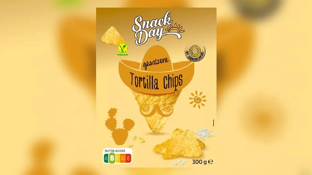 Chipstüte gesalzene Tortilla-Chips