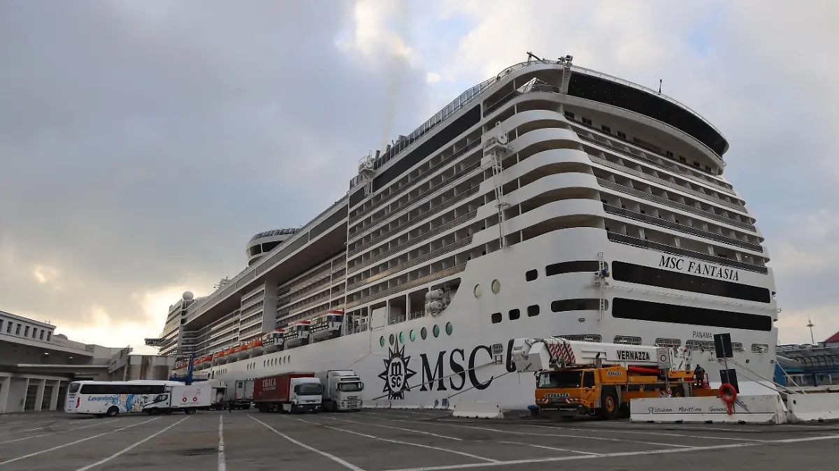 Die MSC Fantasia, Themenfoto: Schiff, Seereise, Kreuzfahrt - Foto: Augst/Eibner-Pressefoto