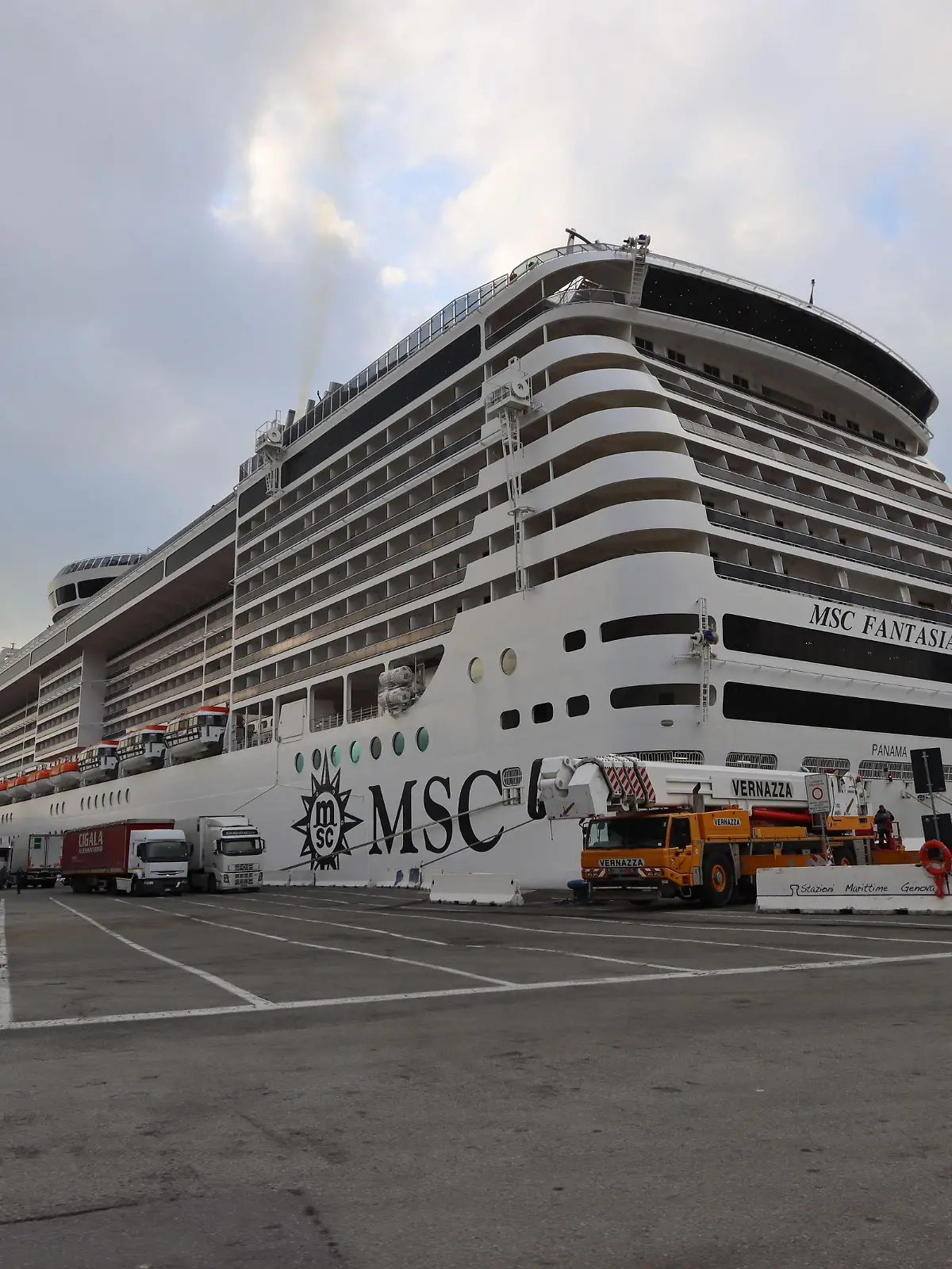 Die MSC Fantasia, Themenfoto: Schiff, Seereise, Kreuzfahrt - Foto: Augst/Eibner-Pressefoto