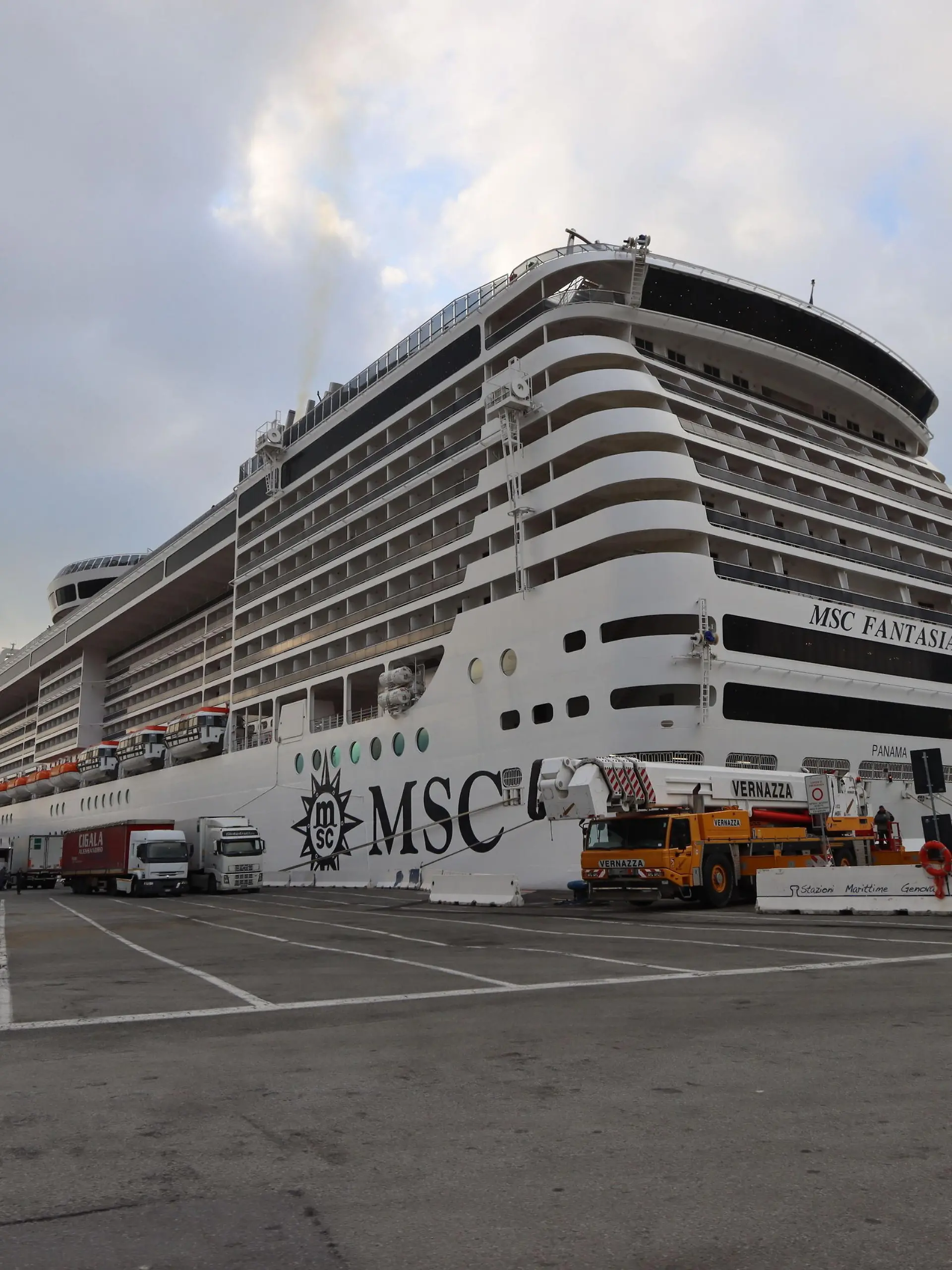 Die MSC Fantasia, Themenfoto: Schiff, Seereise, Kreuzfahrt - Foto: Augst/Eibner-Pressefoto