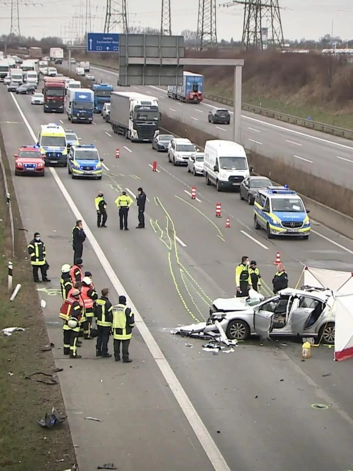 Bild zu: "Weniger Verkehrstote in NRW"
