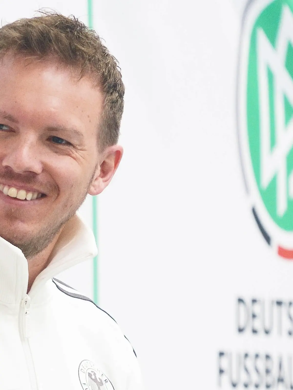 JULIAN NAGELSMANN DFB MACHT SCHULE GRUNDSCHULE ESSENHEIM *** JULIAN NAGELSMANN DFB MACHT SCHULE ESSENHEIM ELEMENTARY SCHOOL PUBLICATIONxNOTxINxUSA