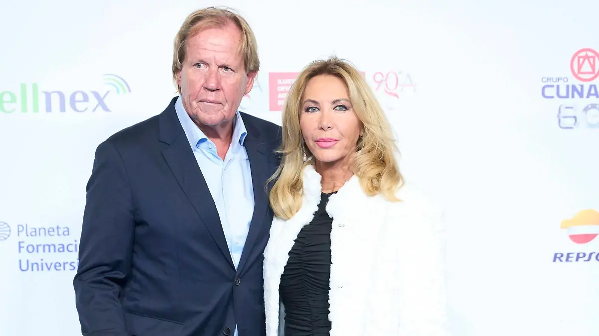 Norma Duval, Matthias Kuhn attends Commemoration of the 25th anniversary of the newspaper 'La Razon' at La Razon Headquarters on November 21, 2023 in Madrid, Spain