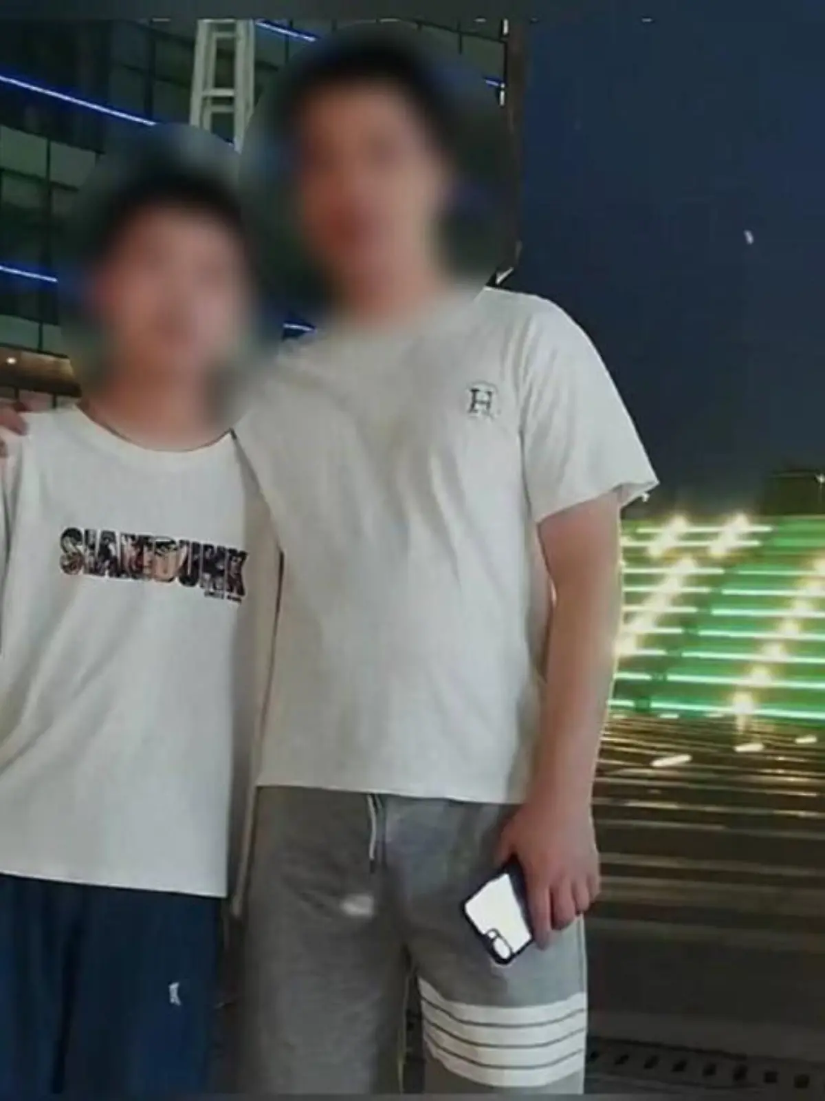 Heftiger Mordfall in China löst Debatte über harte Strafen für Teenager aus.