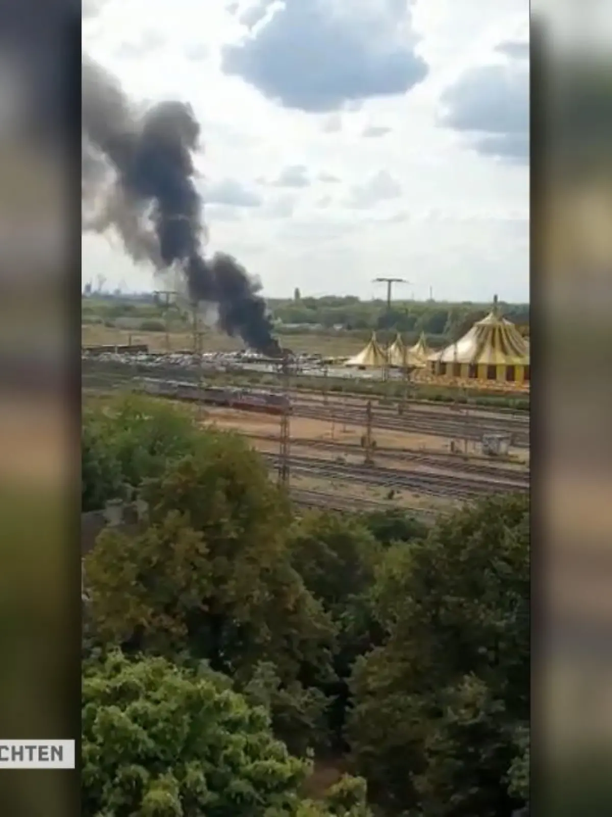 Bild zu: "Flugzeugabsturz in Duisburg"