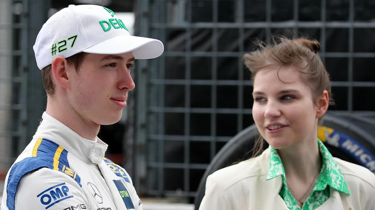 David Schumacher GER Mercedes-AMG Team WINWARD - Mercedes-AMG mit Freundin Vivien Keszthelyi beim DTM-Lauf auf dem Lausitzring. Copyright Thomas Pakusch *** David Schumacher GER Mercedes AMG Team WINWARD Mercedes AMG with girlfriend Vivien Keszthelyi at the DTM round at the Lausitzring Copyright Thomas Pakusch