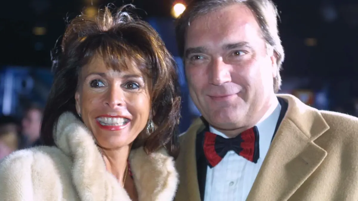 Schlagersängerin Ireen Sheer und Lebensgefährte Klaus-Jürgen Kahl bei der Echo-Verleihung im Berliner Internationalen Congress Centrum am 15.02.2003.