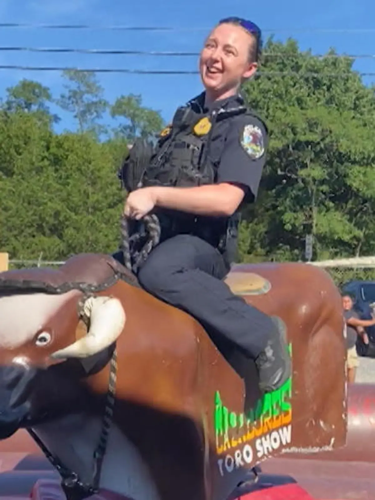 Oralsex, Poolpartys, sogar hemmungslose Orgien feierten Polizisten auf einer Wache im US-Bundesstaat Tennessee. Bereits fünf Beamte wurden entlassen – drei weitere suspendiert.