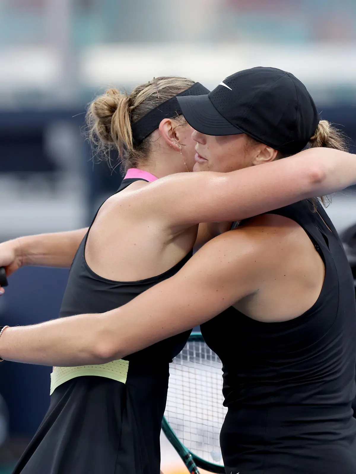 March 22, 2024, Miami Gardens, Florida, United States Of America: MIAMI GARDENS, FLORIDA - MARCH 22: Aryna Sabalenka of Belarus defeats Paula Badosa of Spain in the second round on Day 7 of the Miami Open Presented by Itau at Hard Rock Stadium on March 22, 2024 in Miami Gardens, Florida ...People: Aryna Sabalenka, Paula Badosa Miami Gardens United States Of America - ZUMAs214 20240322_ada_s214_014 Copyright: xSMGx