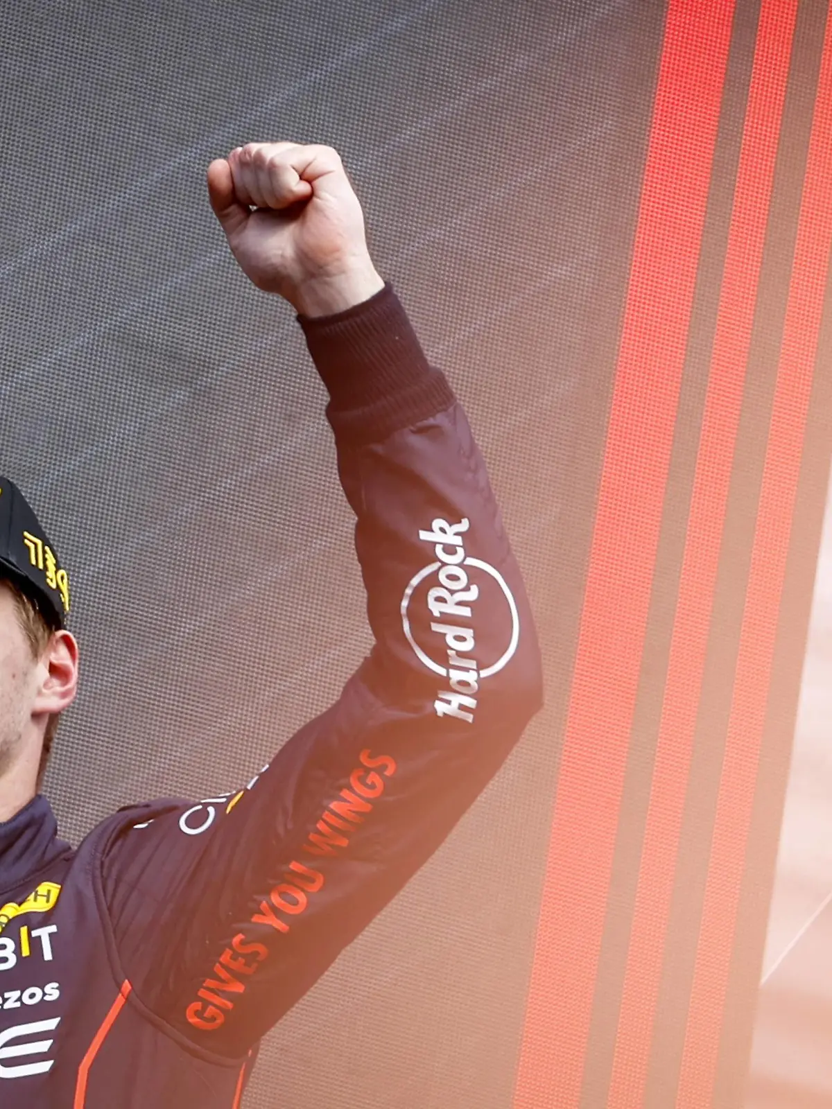  SPA - Max Verstappen celebrates his victory after the F1 Grand Prix of Belgium at the Circuit of Spa-Francorchamps on August 29, 2022 in SPA, Belgium. REMKO DE WAAL F1 Grand Prix of Belgium 2022 xVIxANPxSportx/xxANPxIVx *** SPA Max Verstappen celebrates his victory after the F1 Grand Prix of Belgium at the Circuit of Spa Francorchamps on August 29, 2022 in SPA, Belgium REMKO DE WAAL F1 Grand Prix of Belgium 2022 xVIxANPxSportx xxANPxIVx 453632330 originalFilename: 453632330.jpg