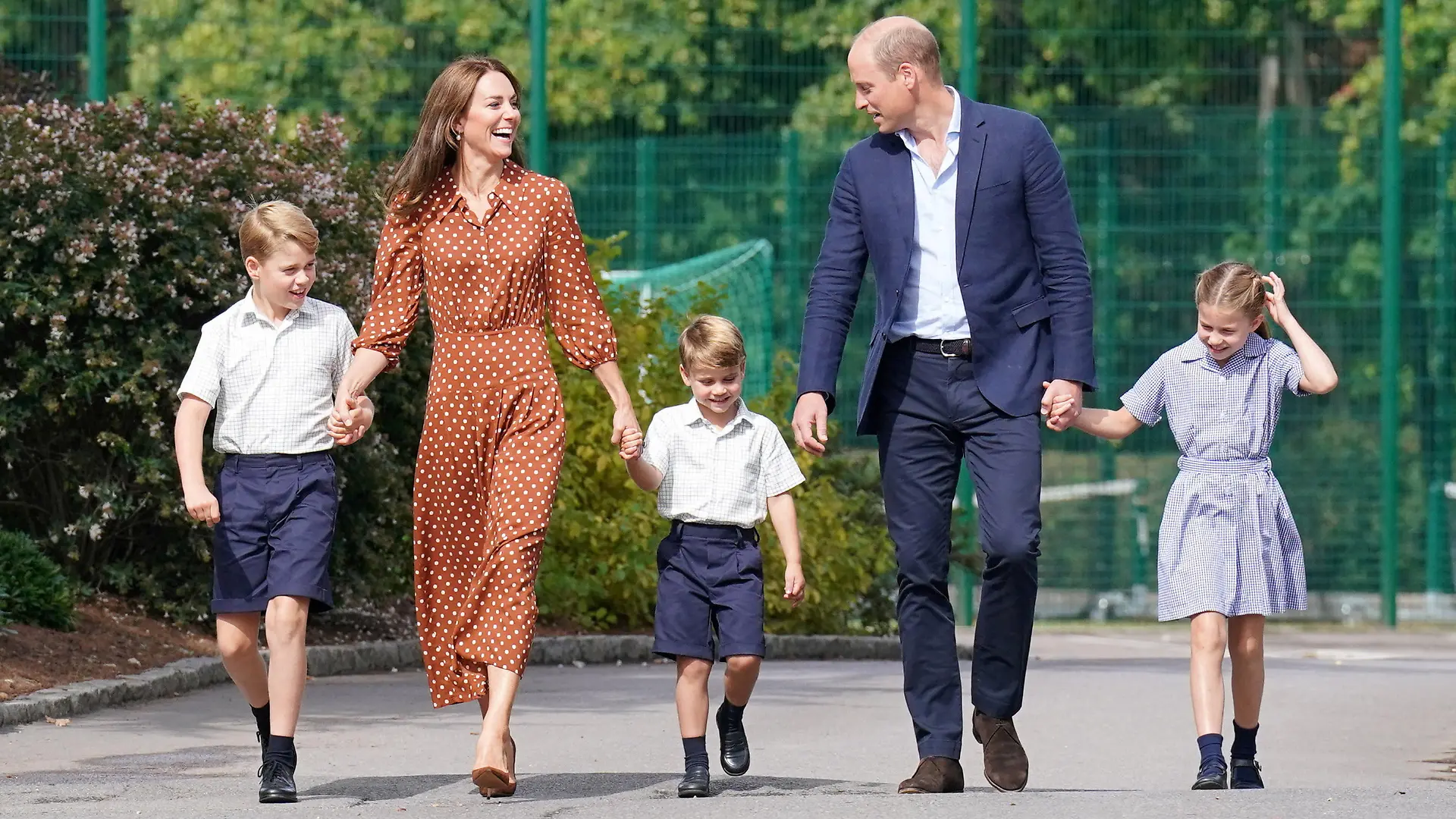 FILE PHOTO: Britain's Prince George, Princess Charlotte and Prince Louis, accompanied by their parents Prince William and Catherine, Duchess of Cambridge, arrive for a settling-in afternoon at Lambrook School, an annual event held to welcome new starters and their families the day before the start of the new school term, near Ascot in Berkshire, Britain, September 7, 2022. Jonathan Brady/Pool via REUTERS/File Photo