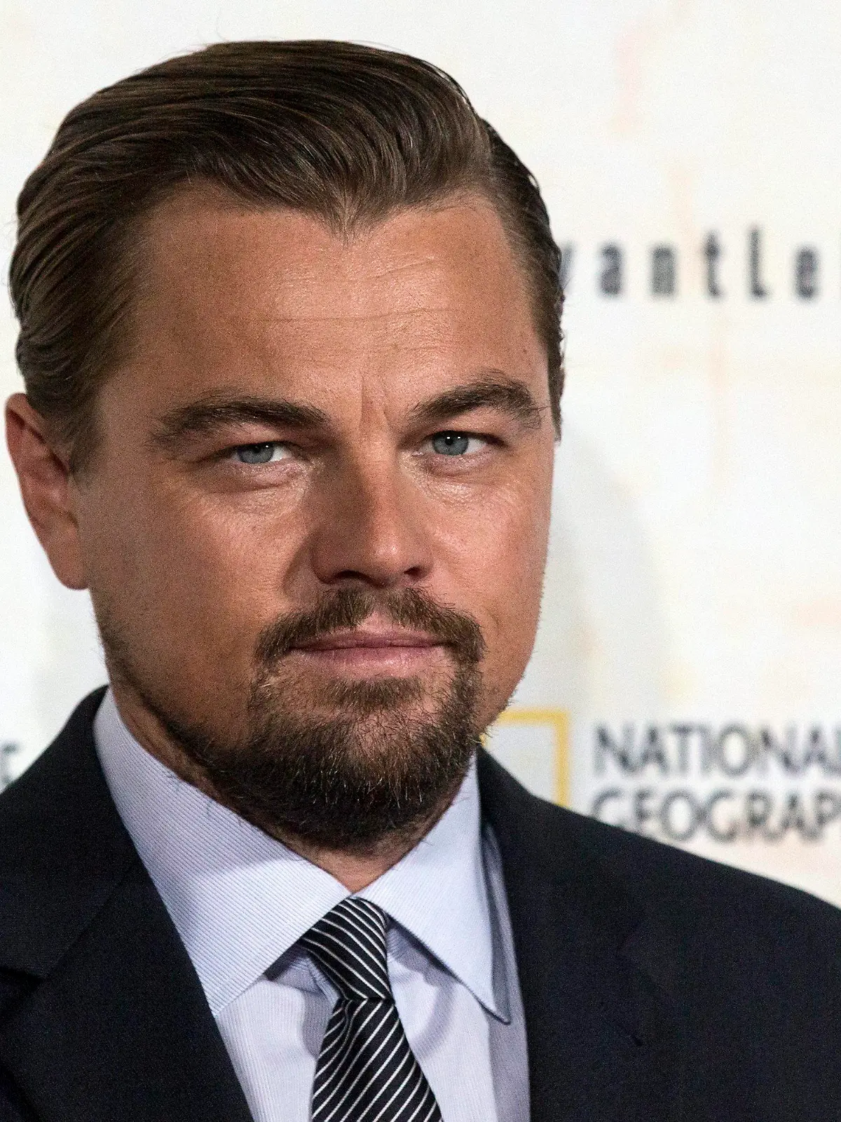 ARCHIV - US-Schauspieler Leonardo DiCaprio besucht am 17.10.2016 die Premiere des Dokumentarfilmes «Before the Flood» in Paris (Frankreich). (zu dpa:"Bericht: Leonardo DiCaprio will mit Quentin Tarantino drehen" vom 13.01.2018) Foto: Etienne Laurent/EPA/dpa +++(c) dpa - Bildfunk+++