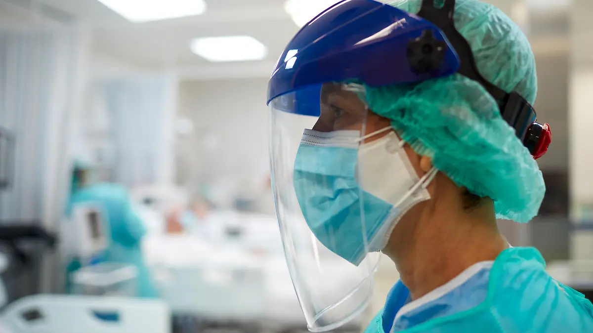 stayHOMEmasks Close up view of nurse wearing a face mask at the covid UCI