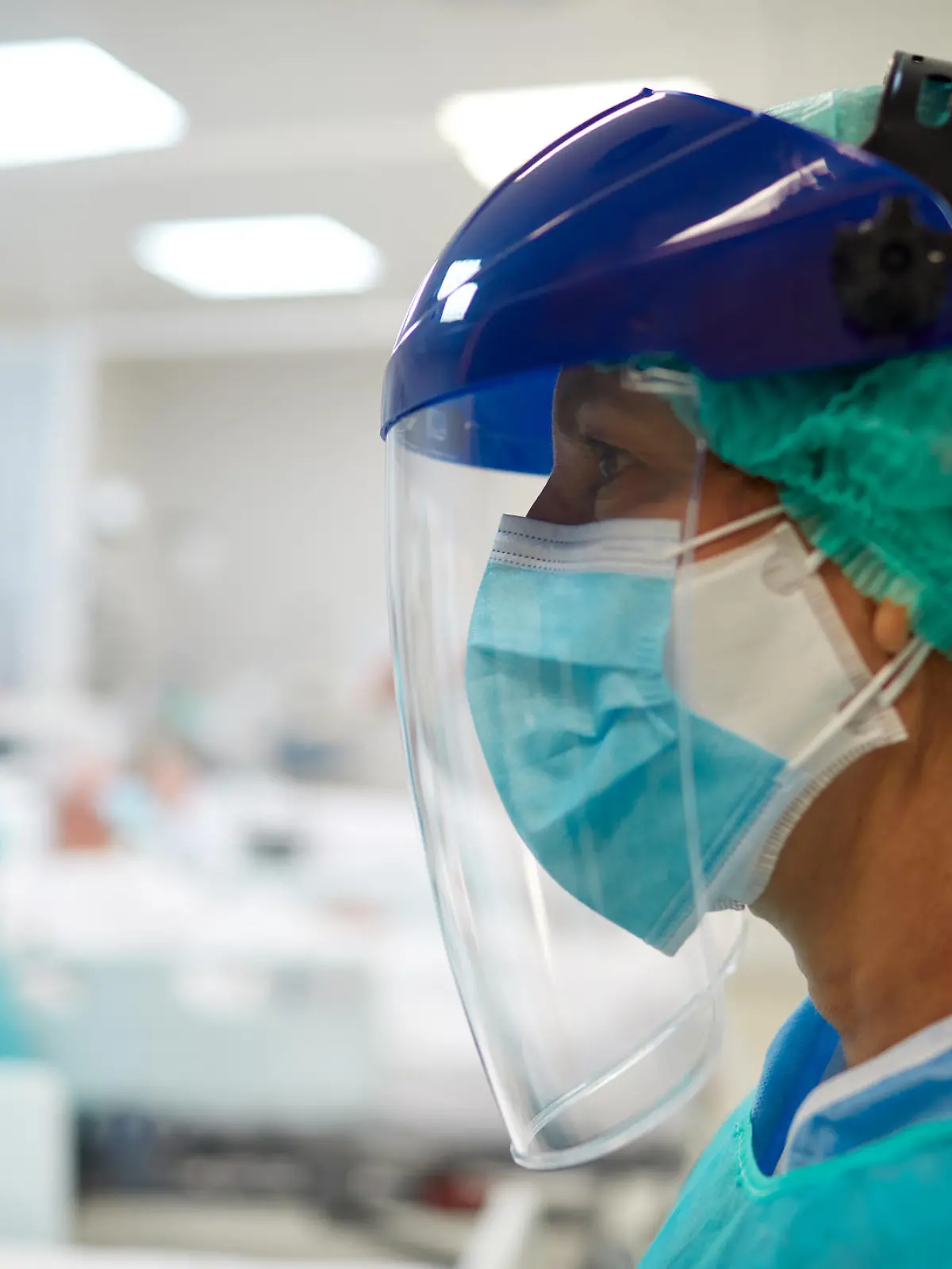 stayHOMEmasks Close up view of nurse wearing a face mask at the covid UCI