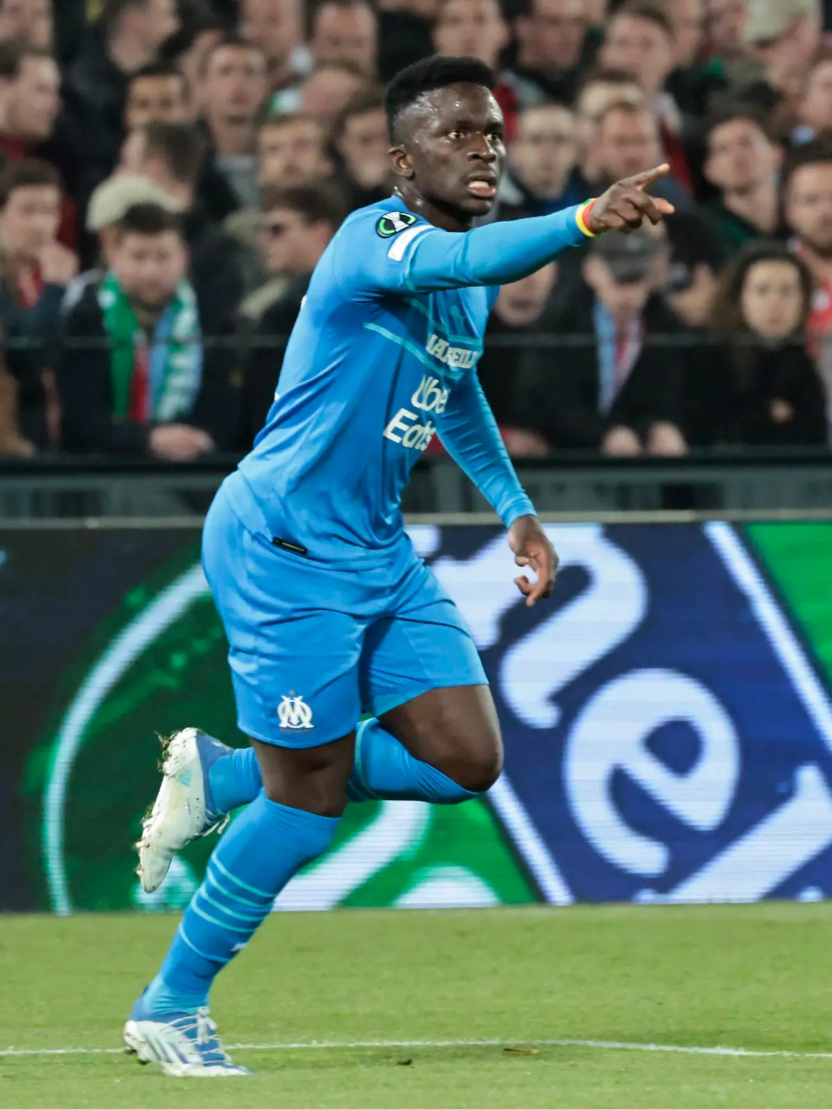 ©PHOTOPQR/LA PROVENCE/TOMASELLI Antoine ; Rotterdam ; 28/04/2022 ; Foot • Feyenoord / OM • Demi-Finale UEFA Europa Conférence League • Stade Feyenoor Stadium DIENG Ahmadou Bamba