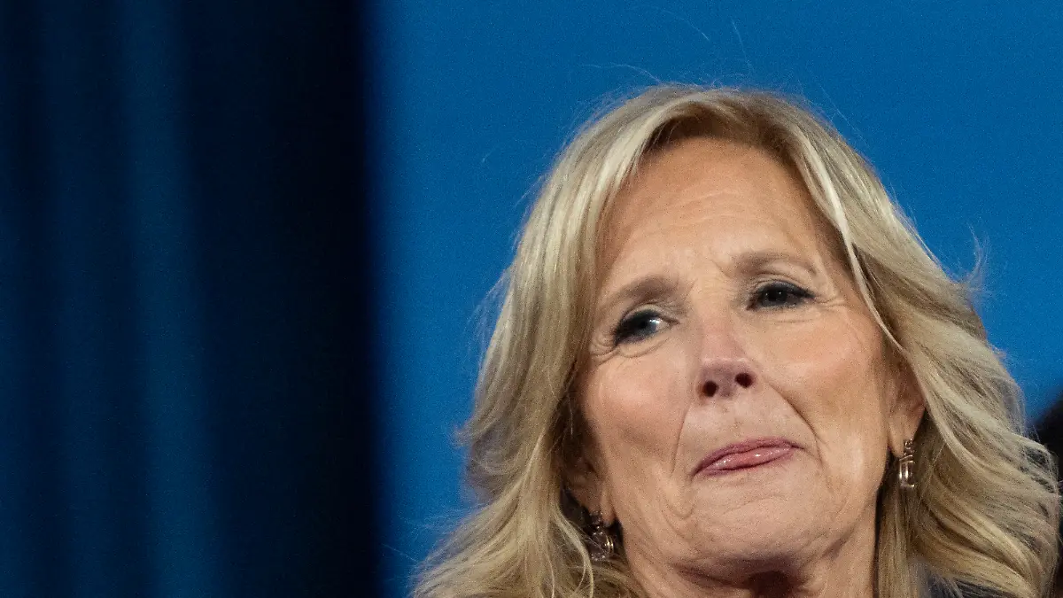 March 8, 2024, Wallingford, Pennsylvania, U.S: March 8, 2024, Chester PA, USA: United States First Lady JILL BIDEN speaking at his first campaign event after giving a rousing State of the Union address. The event was held at Strath Haven Middle School in Wallingford PA Credit Image: Â© Ricky Fitchett via ZUMA Wire (Credit Image: © Ricky Fitchett/ZUMA Press Wire) / action press