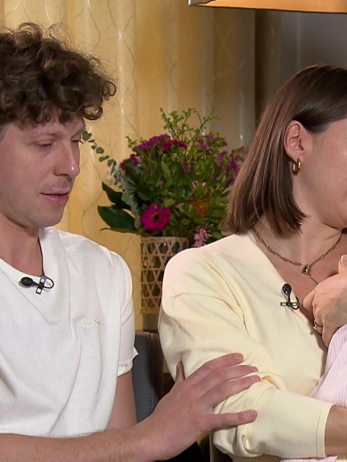 Bild zu: "Hier kommen „Let’s Dance“-Star Renata Lusin die Tränen"