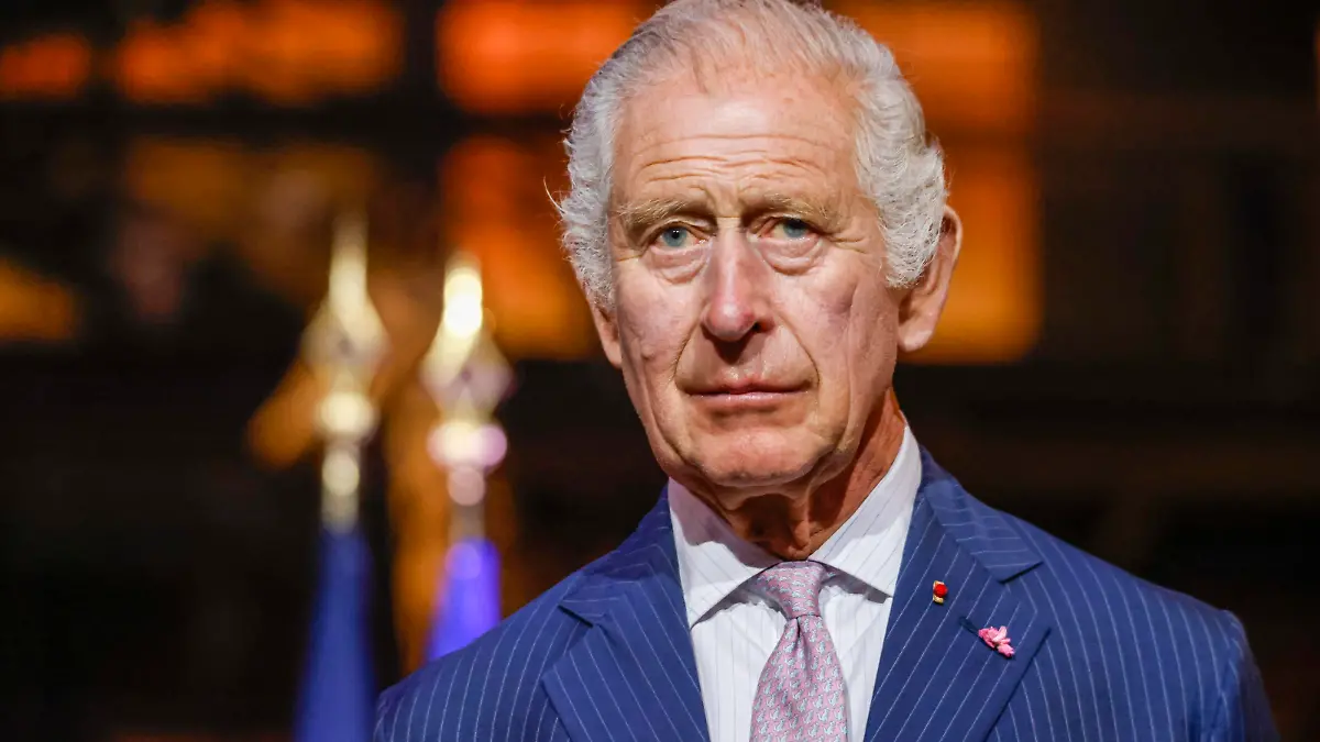 CHARLES III EMMANUEL MACRON MUSEUM HISTOIRE NATURELLE PHOTOPQR/LE PARISIEN/olivier corsan  Paris  21/09/2023  Paris, France, le 21 septembre 2023. Le roi Charles III d Angleterre en visite d Etat en France a retrouvé le président de la République Emmanuel Macron au Muséum d Histoire Naturelle. photo : LP / Olivier Corsan - CHARLES III EMMANUEL MACRON MUSEUM NATURAL HISTORY SEPT 21 2023 *** Local Caption *** CHARLES III EMMANUEL MACRON MUSEUM HISTOIRE NATURELLE Paris Paris France PUBLICATIONxNOTxINxFRAxBELxSUIxUK Copyright: xPHOTOPQR/LExPARISIEN/MAXPPPxolivierxcorsanx 20230921LPA6713 20230921LPA6713