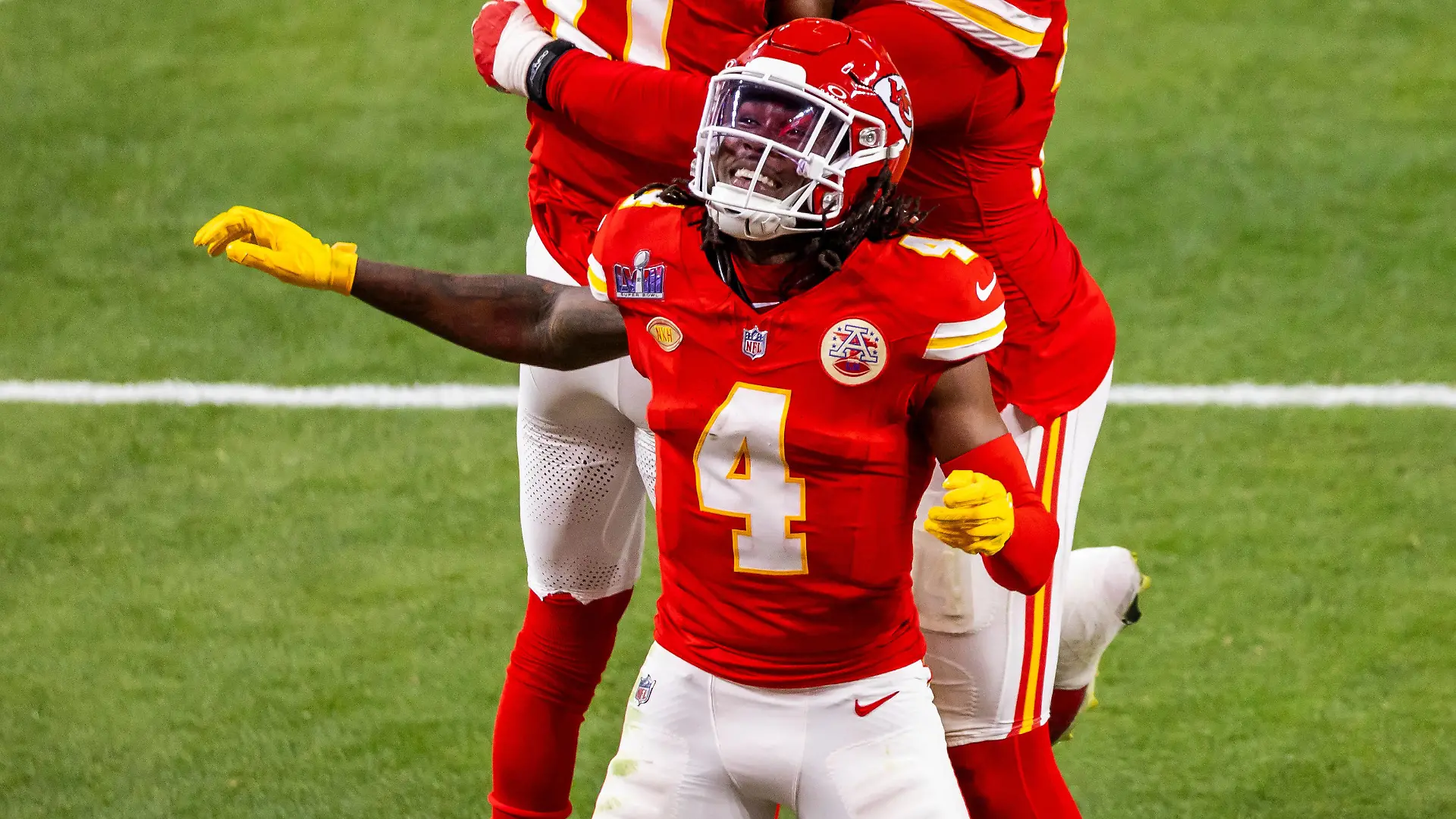 LAS VEGAS, NV - FEBRUARY 11: Kansas City Chiefs wide receiver Rashee Rice 4 celebrates a scoring play with teammates during Super Bowl LVIII between the Kansas City Chiefs and the San Francisco 49ers on Sunday February 11, 2024 at Allegiant Stadium in Las Vegas, NV. Photo by Nick Tre. Smith/Icon Sportswire NFL, American Football Herren, USA FEB 11 Super Bowl LVIII - Chiefs vs 49ers EDITORIAL USE ONLY Icon2402110057