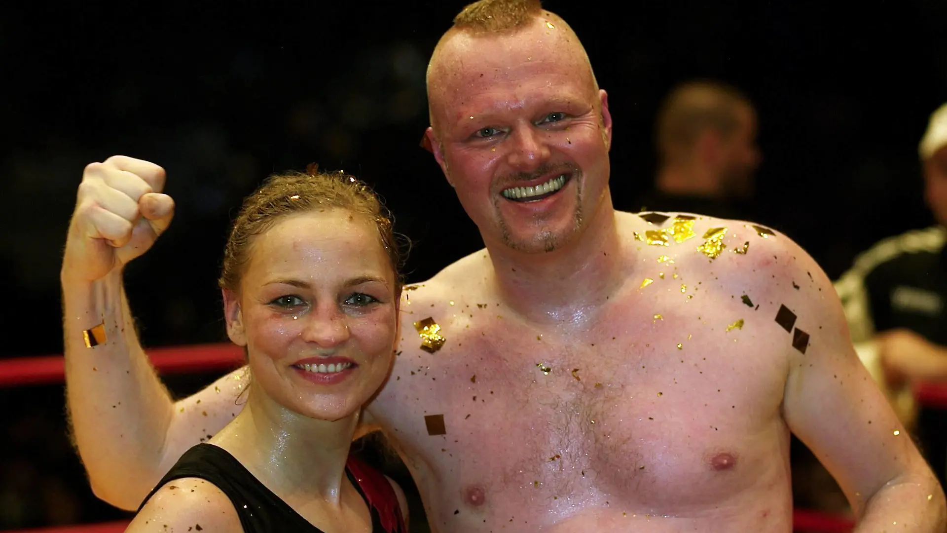Köln BRD Regina Halmich vs. Stefan Raab

Cologne Germany Regina Halmich vs Stefan Raab