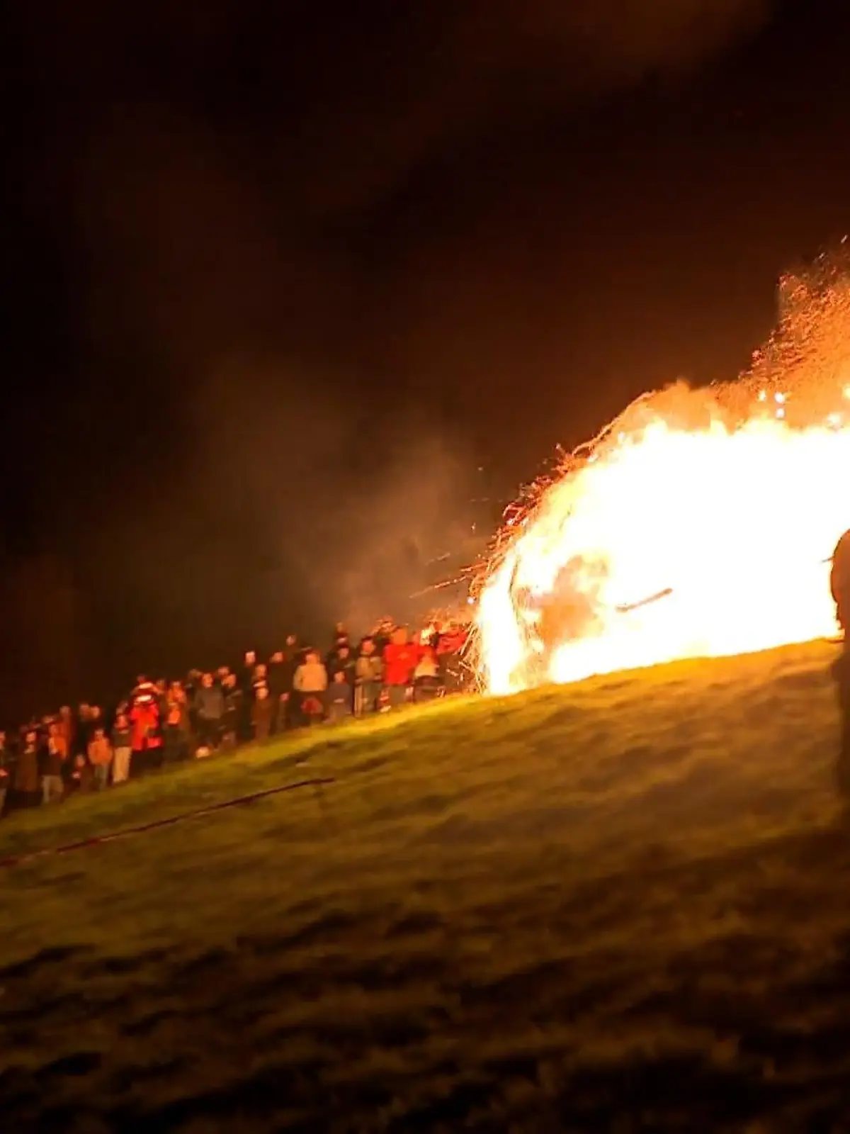 Bild zu: "Osterräderlauf in Lügde"