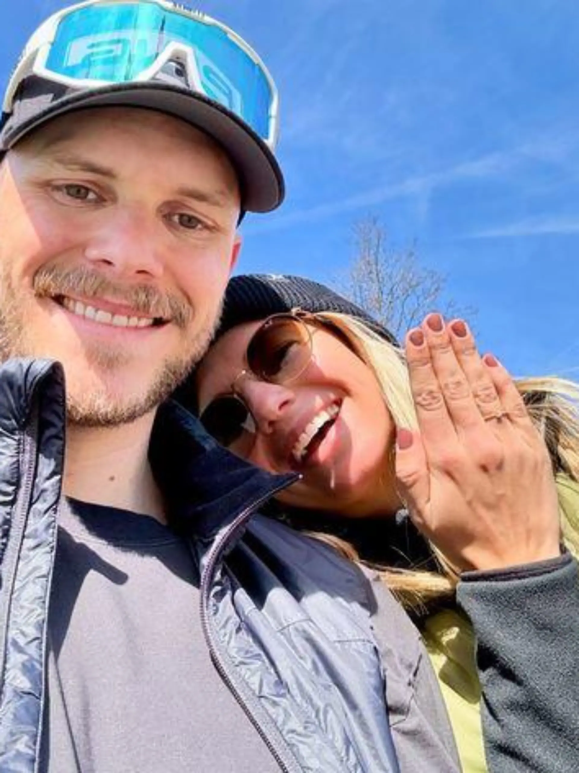 Barbara Haas und ihr Freund Jonas haben sich verlobt!