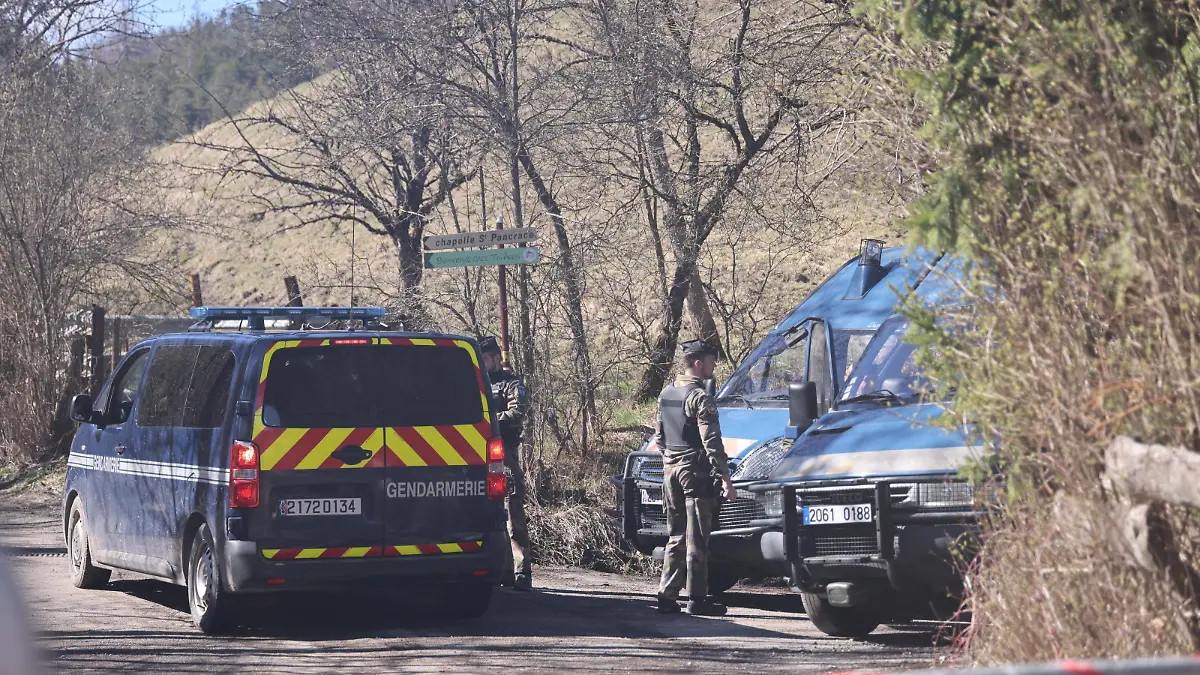 affaire emile PHOTOPQR/LA PROVENCE/CAMOIN Eric  Le Vernet  02/04/2024  Le village du Vernet dans l attente le crane du petit émile a été retrouvé sur les hauteurs du haut vernet les recherches se poursuivent pour retrouver le reste du corps Le Vernet, France, pairl 2nd 2024, Still looking for Emile, 2,5 yo, remains Le Vernet Alpes France PUBLICATIONxNOTxINxFRAxBELxSUIxUK Copyright: xPHOTOPQR/LAxPROVENCE/MAXPPPxCAMOINxEricx 20240402PVL5167 20240402PVL5167