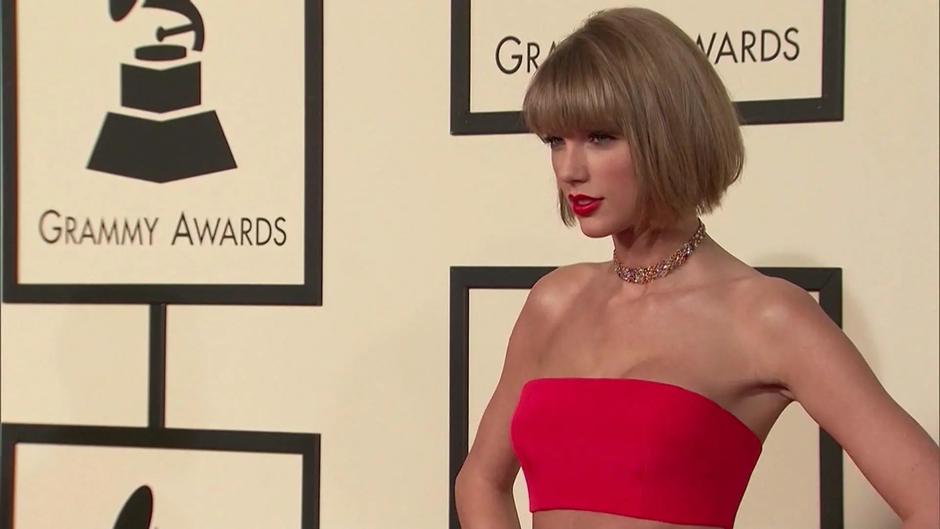 Taylor Swift ist Milliardärin Wohin mit der Kohle?