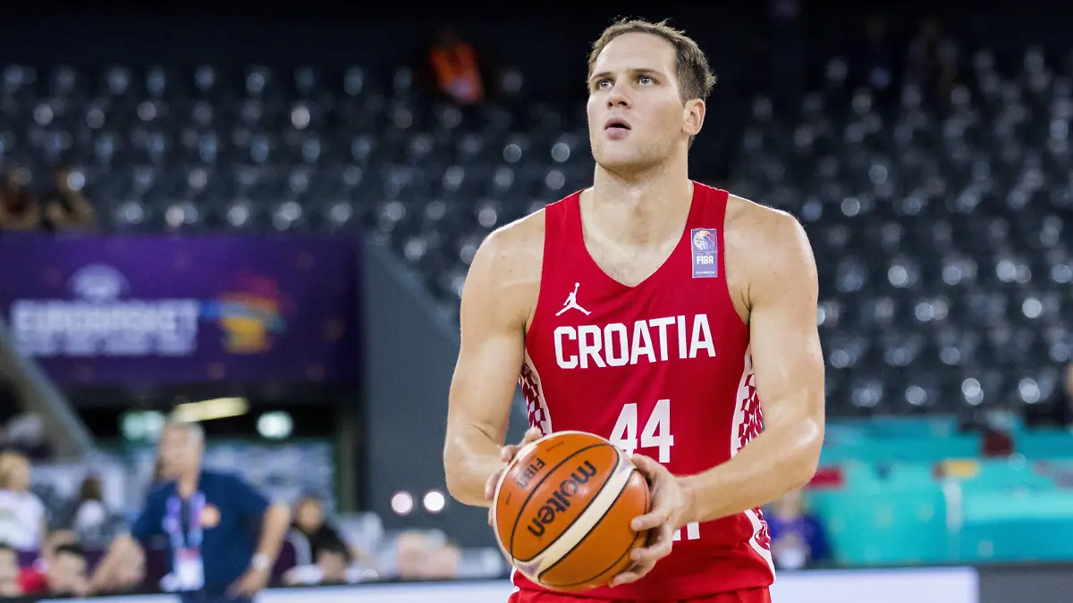 September 4, 2017: Bojan Bogdanovic 44 (CRO) during the FIBA Eurobasket 2017 - Group C, game between Montenegro and Croatia at Polyvalent Hall, Cluj-Napoca, Romania ROU. PUBLICATIONxINxGERxSUIxAUTxONLY Copyright: xCronosx cronoscs4092017102996