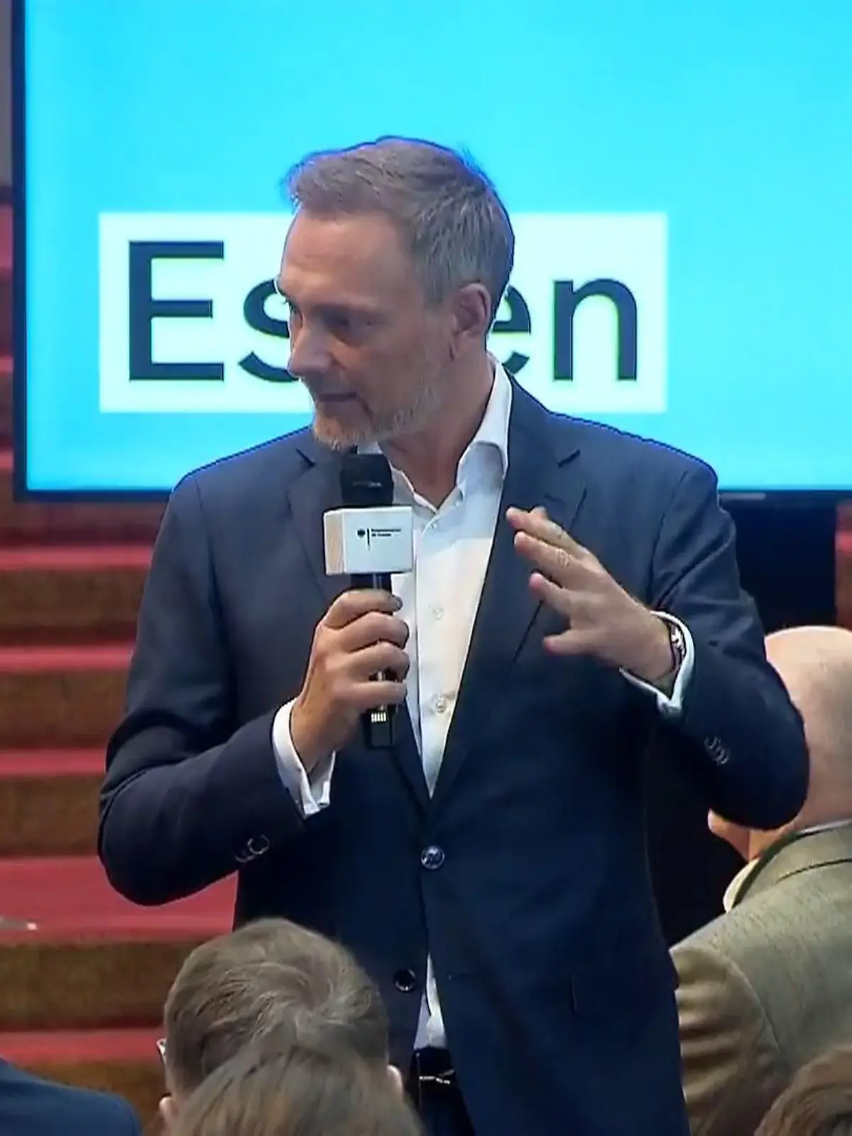 Bild zu: "Bürgertreffen mit Lindner"