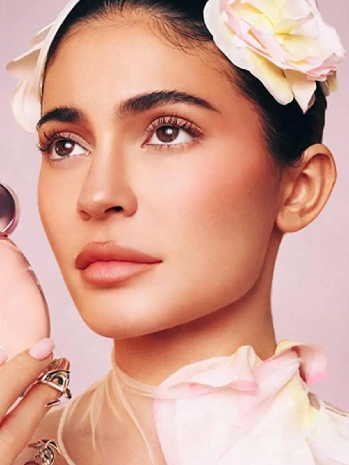 Kylie Jenners neues Parfum "Cosmic" im Test.