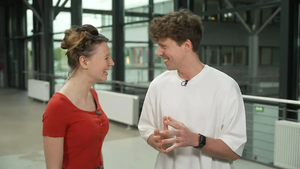 Wie Renata Lusin ihre Laune beim Tanztraining hochhält Ann-Kathrin und Valentin are back!